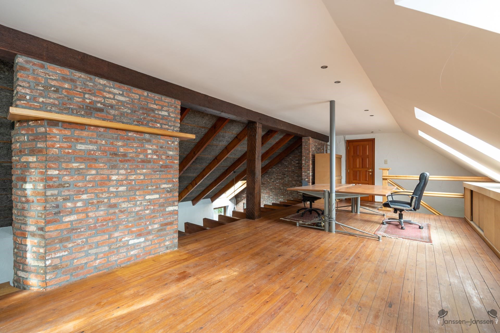 Uniek landhuis,4 slaapkamers, bijgebouwen op een perceel van 2200m² in het groen te Begijnendijk foto 22