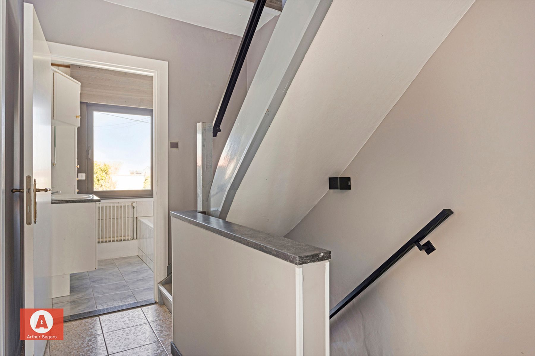 Energiezuinige woning met zwembad en zuidgerichte tuin foto 15