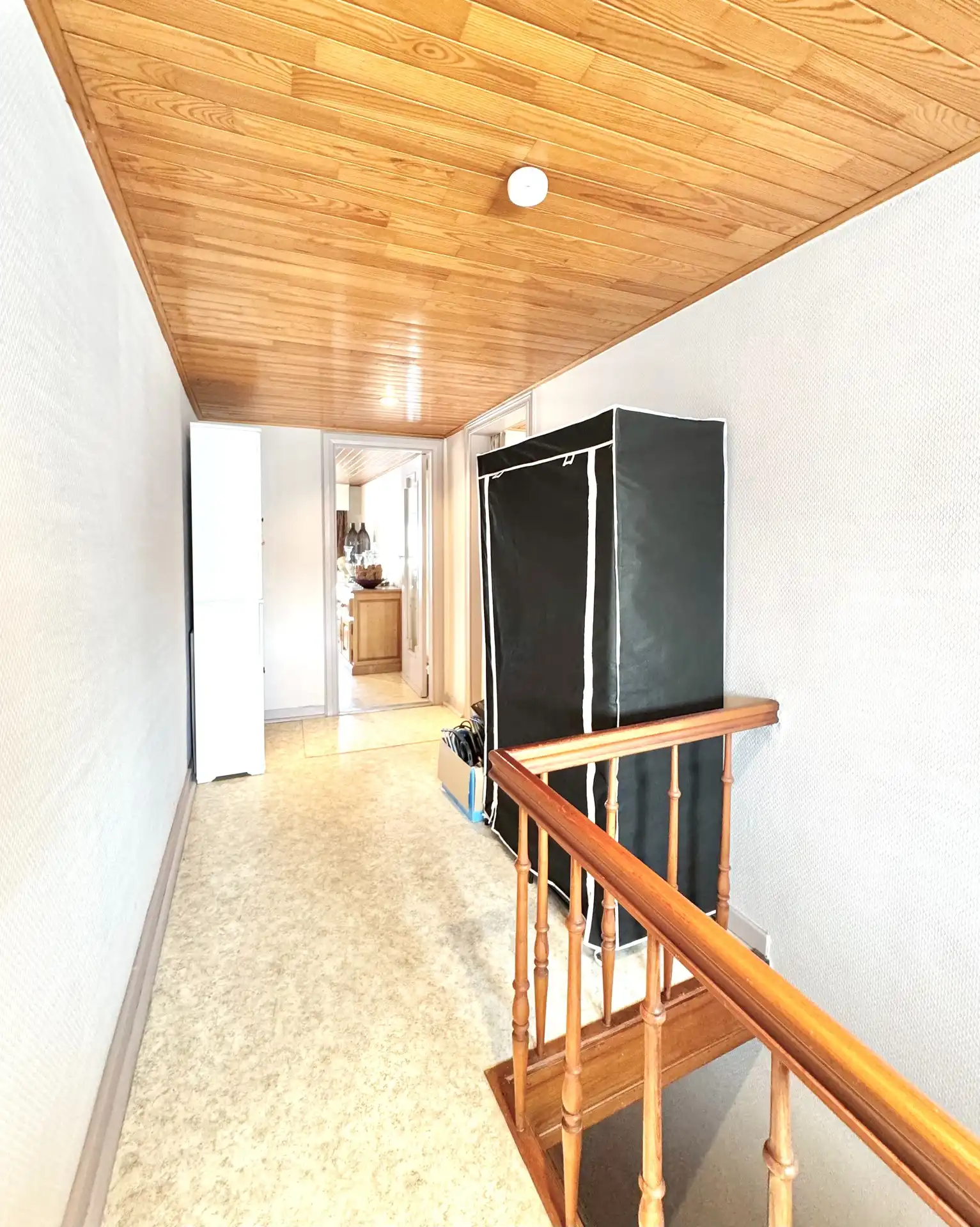 2 WONINGEN | TUIN | 5 SLAAPKAMERS | GARAGES | 1.121 M² foto 26