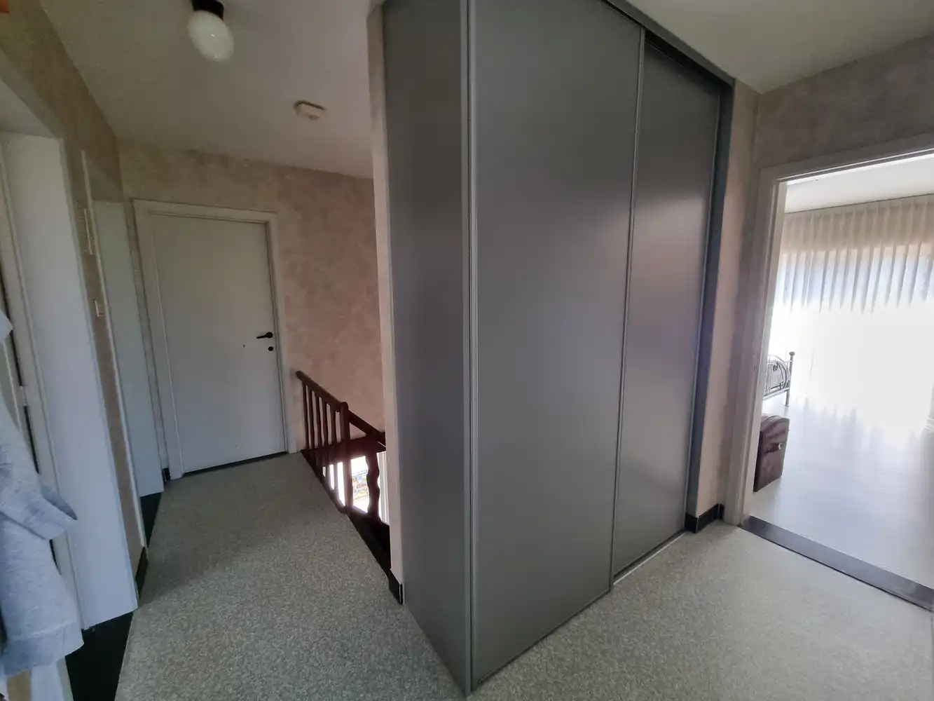 Zeer ruime, instapklare woning met 4 slpks op een prachtig perceel van 16a33ca foto 33
