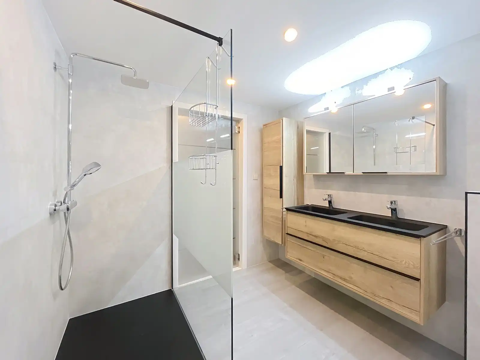 Rustig gelegen woning met 3 slaapkamers.  foto 10