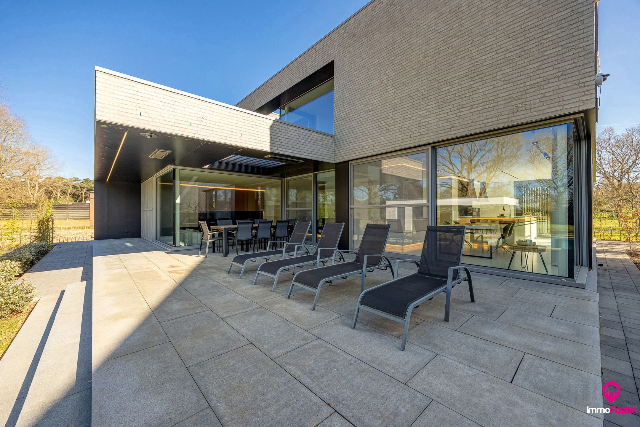 Luxe villa met poolhouse en hoogwaardige materialen! foto 49