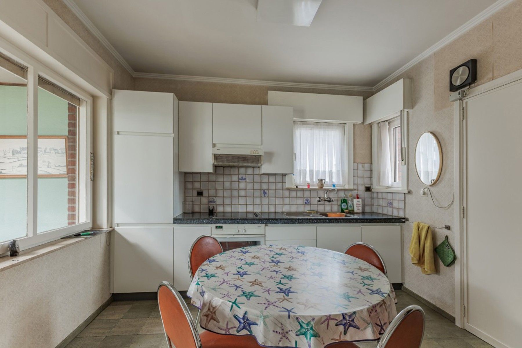 Vrijstaande woning met grote tuin foto 8