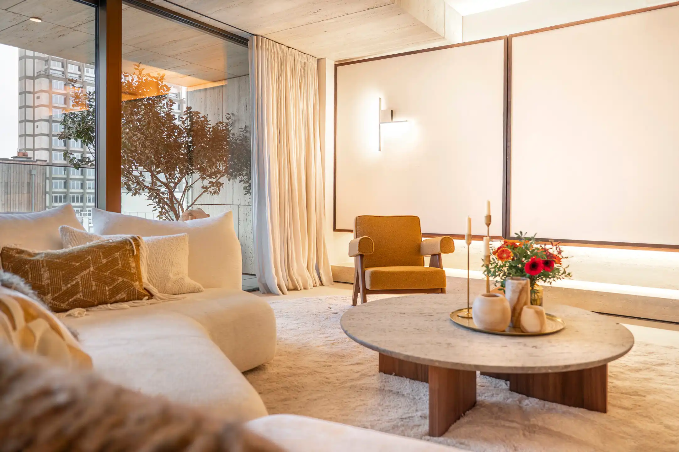 ANTWERPEN - Karaktervol appartement met alle details foto 2