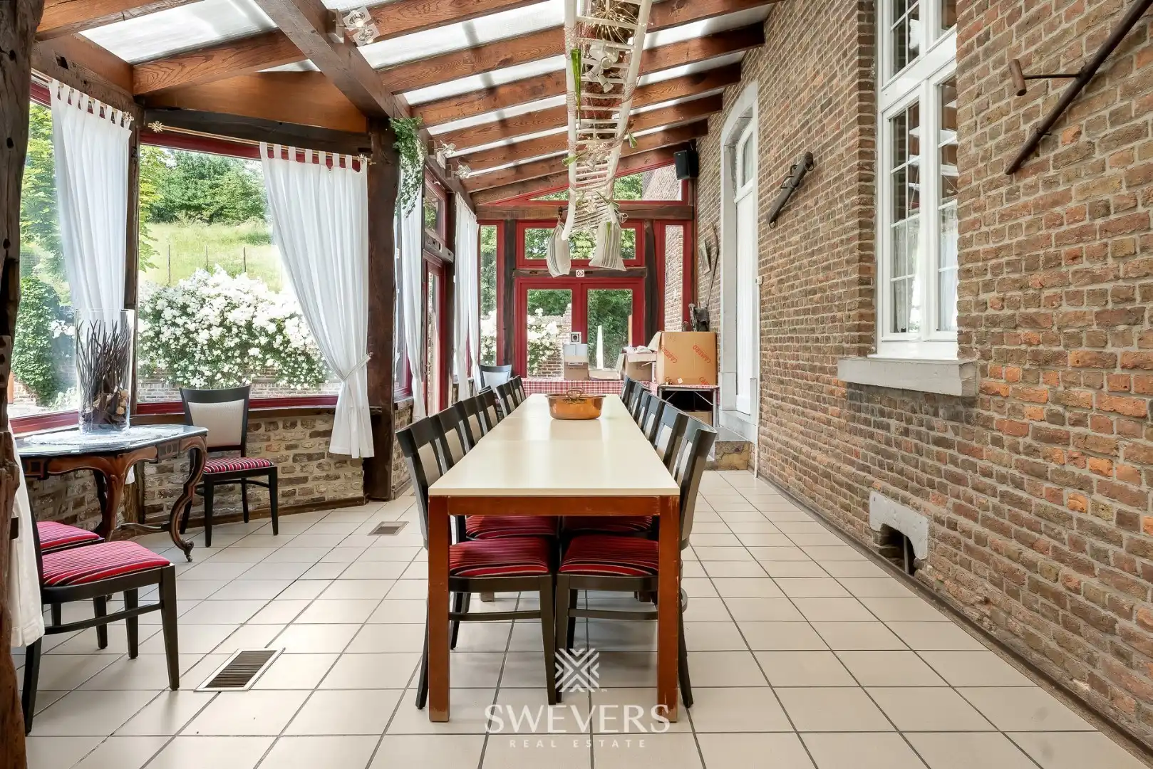 Authentiek herenhuis op 77a met stallingen foto 12