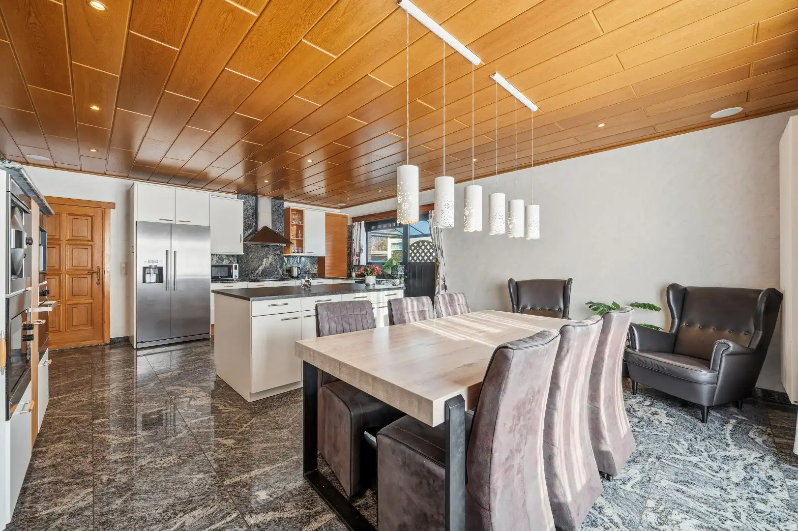 Instapklare open bebouwing met veel ruimte en mogelijkheden in Tienen foto 10