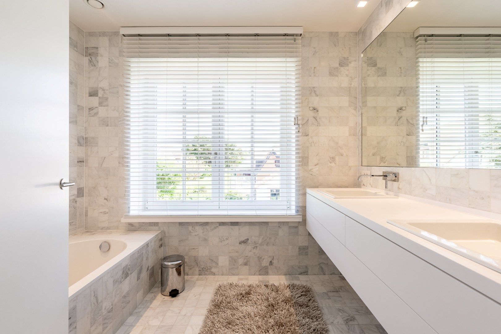 Elegante instapklare villa met zuidgerichte tuin foto 35