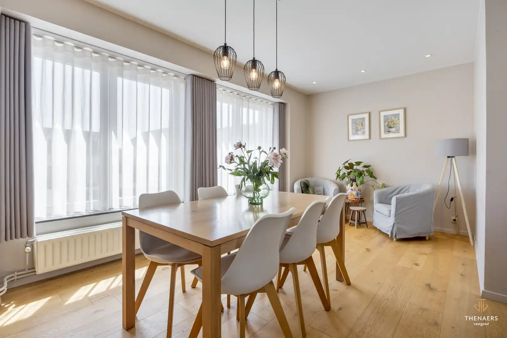 Gerenoveerde bel-etagewoning met garage, stadstuin en 235 m² woonruimte. foto 6