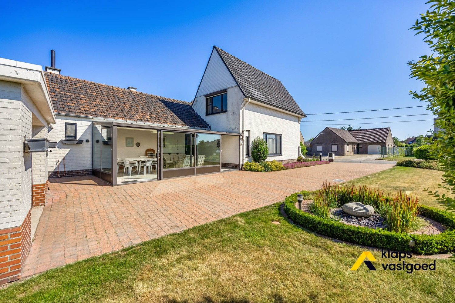 Charmante woning op ±12 are! foto 4