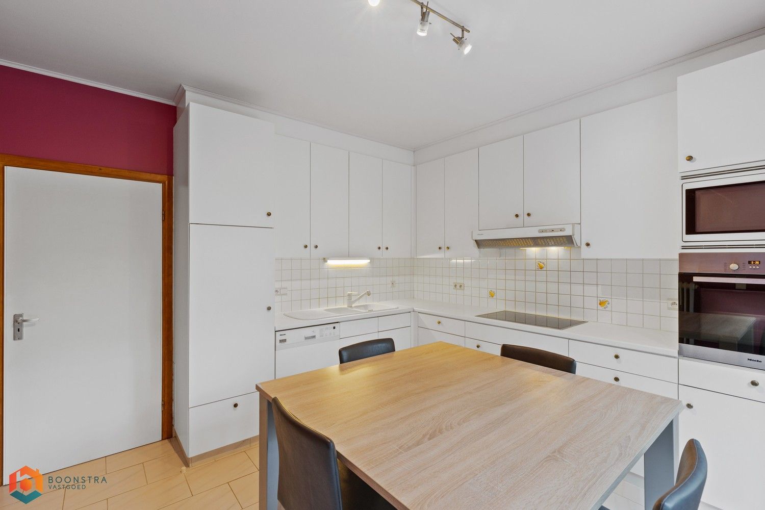 Villa met 4 slpkrs op perceel van 1555m² te Keerbergen foto 8