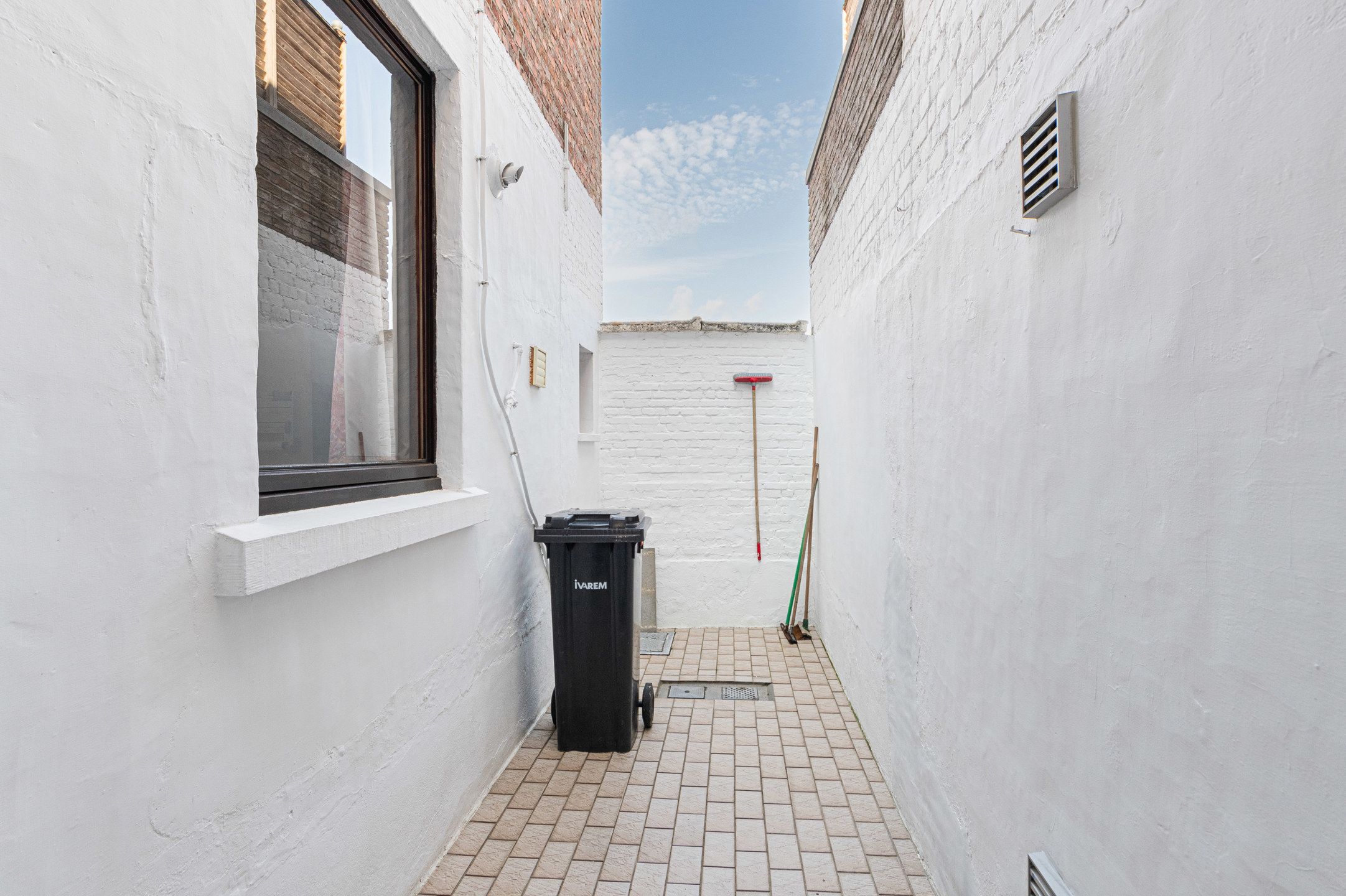 Verzorgde woning met zicht op het water foto 10