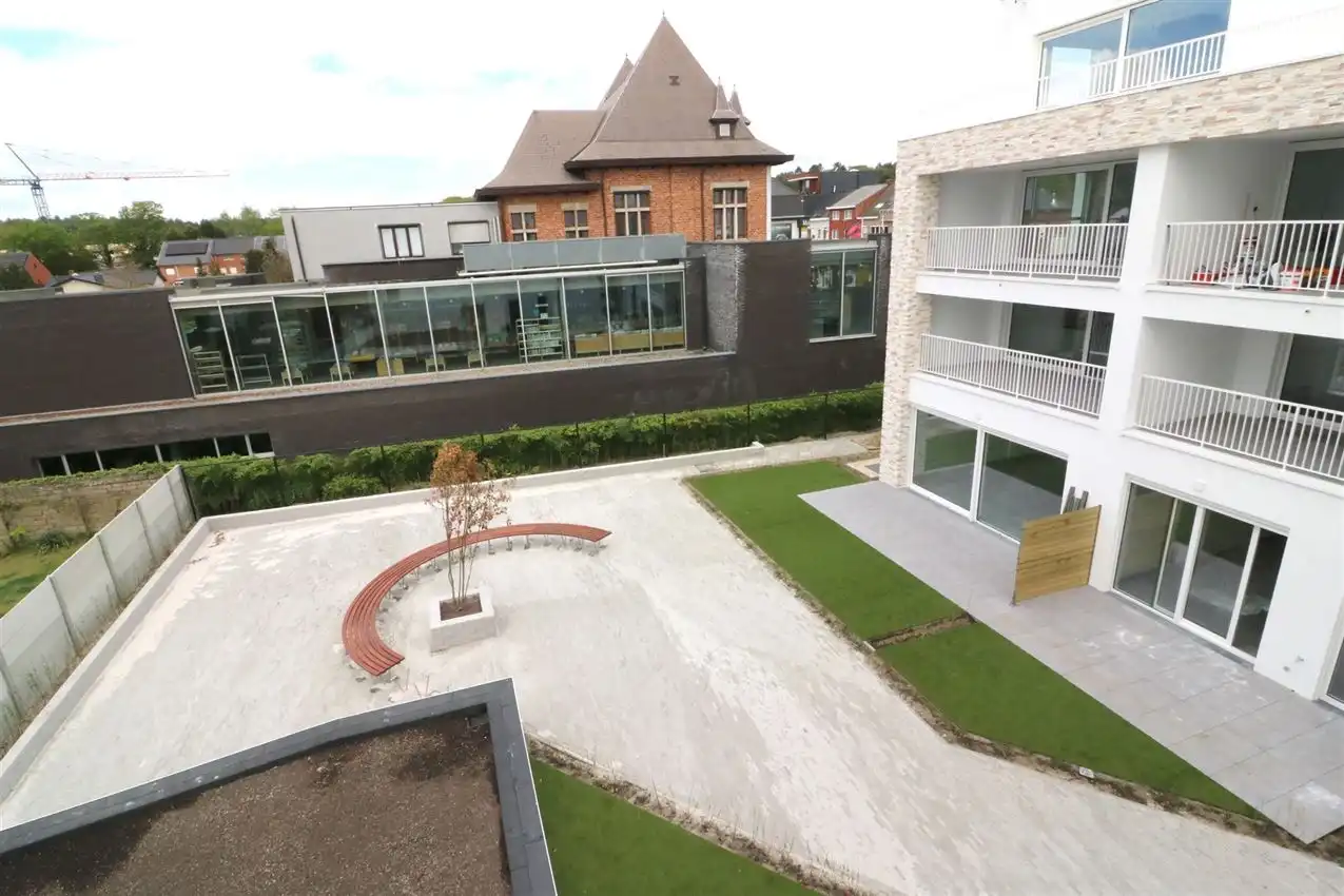 Bosrijke omgeving, enerzuinig, uniek concept foto 8