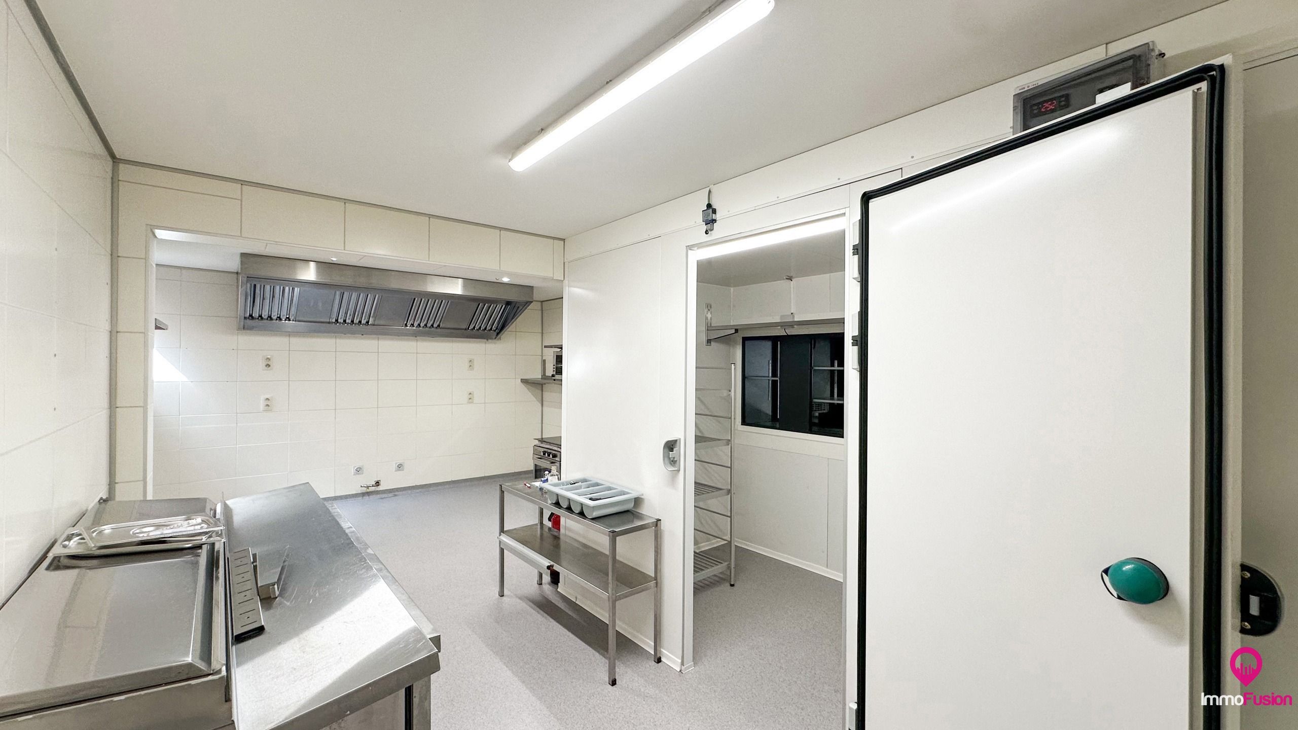 Wonen, werken & zorgen: woning met 2 vergunde nr's Zonhoven! foto 18