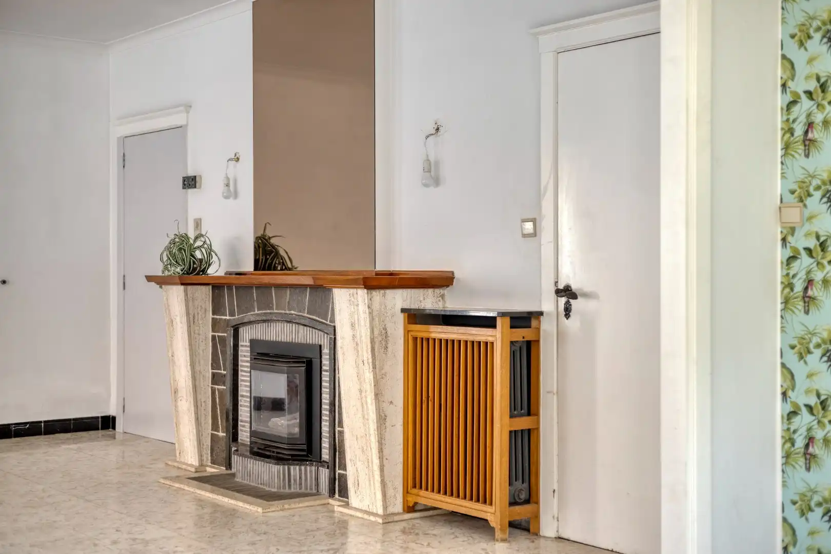 Leuke, halfopen woning met 3 slaapkamers, garage en tuin! foto 8