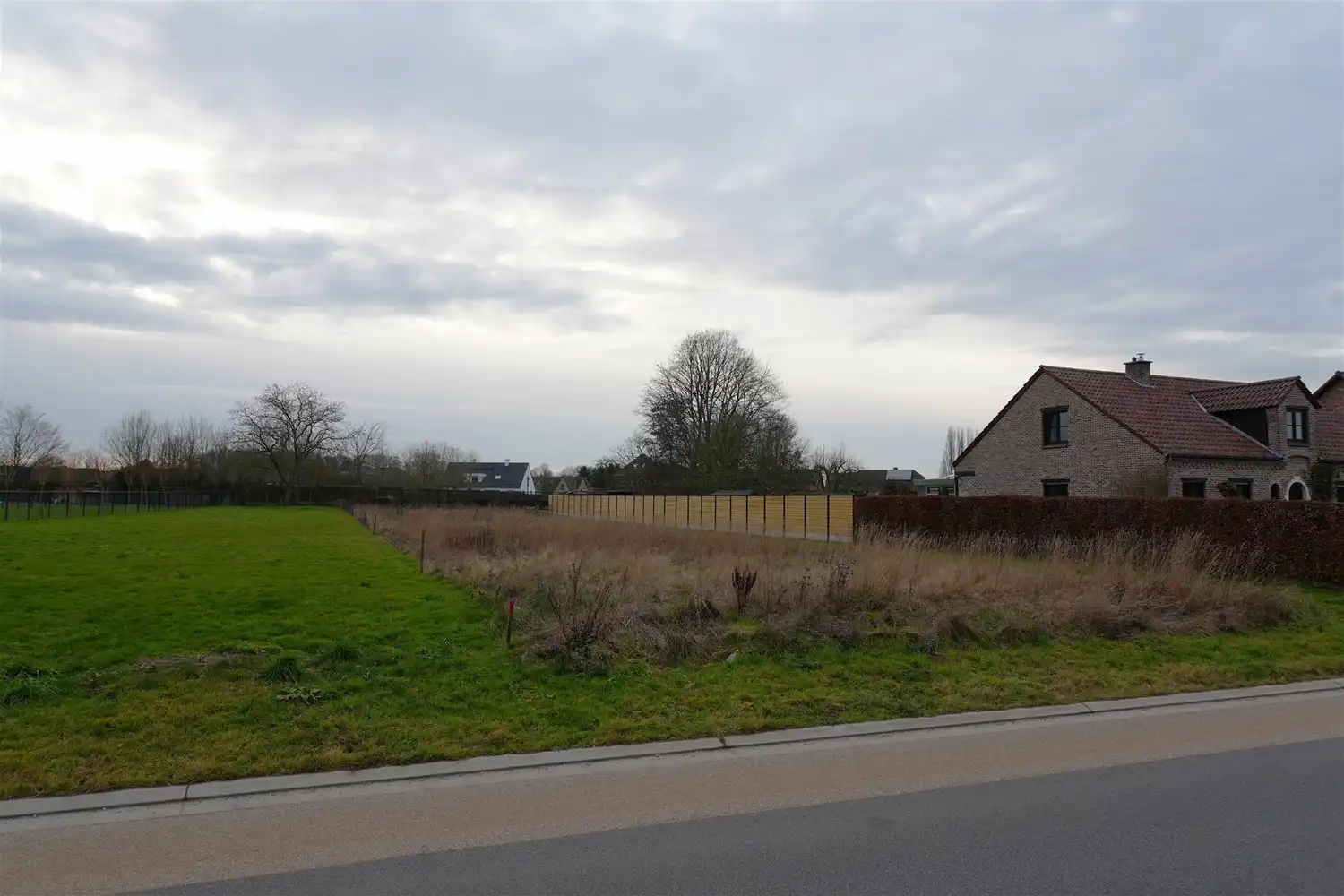 Ruime bouwgrond voor open bebouwing in Herk-de-Stad foto 2