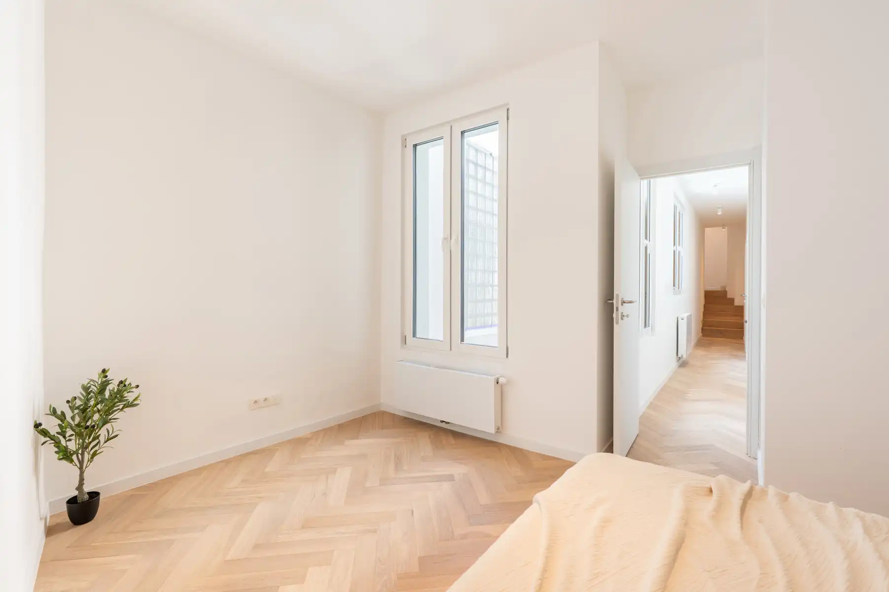 Appartement vol authentieke charme nabij de Dageraadplaats foto 12