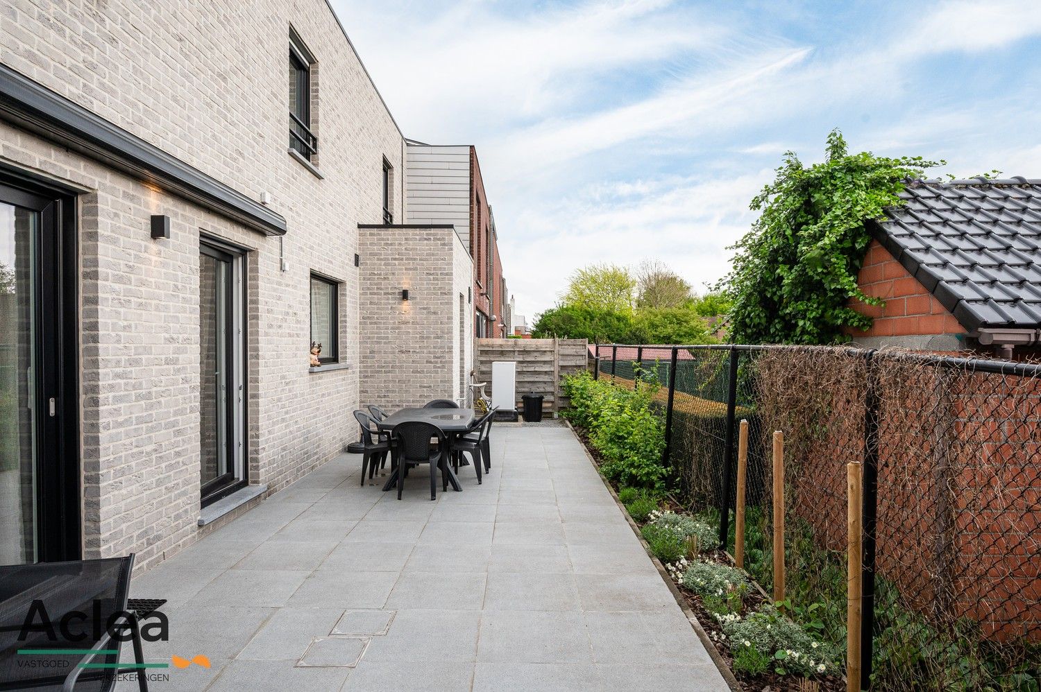 Moderne woning met 3 slaapkamers foto 31