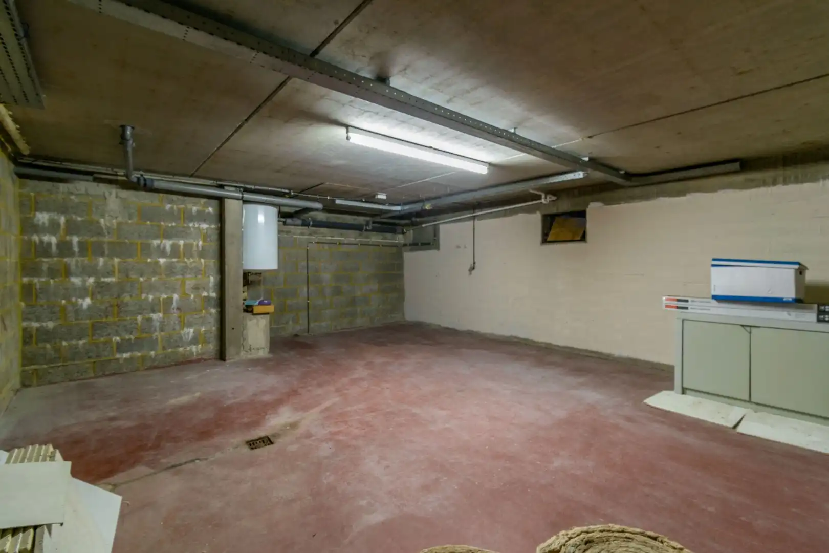 INSTAPKLAAR HANDELS-/KANTOORGELIJKVLOERS (106m²) foto 7