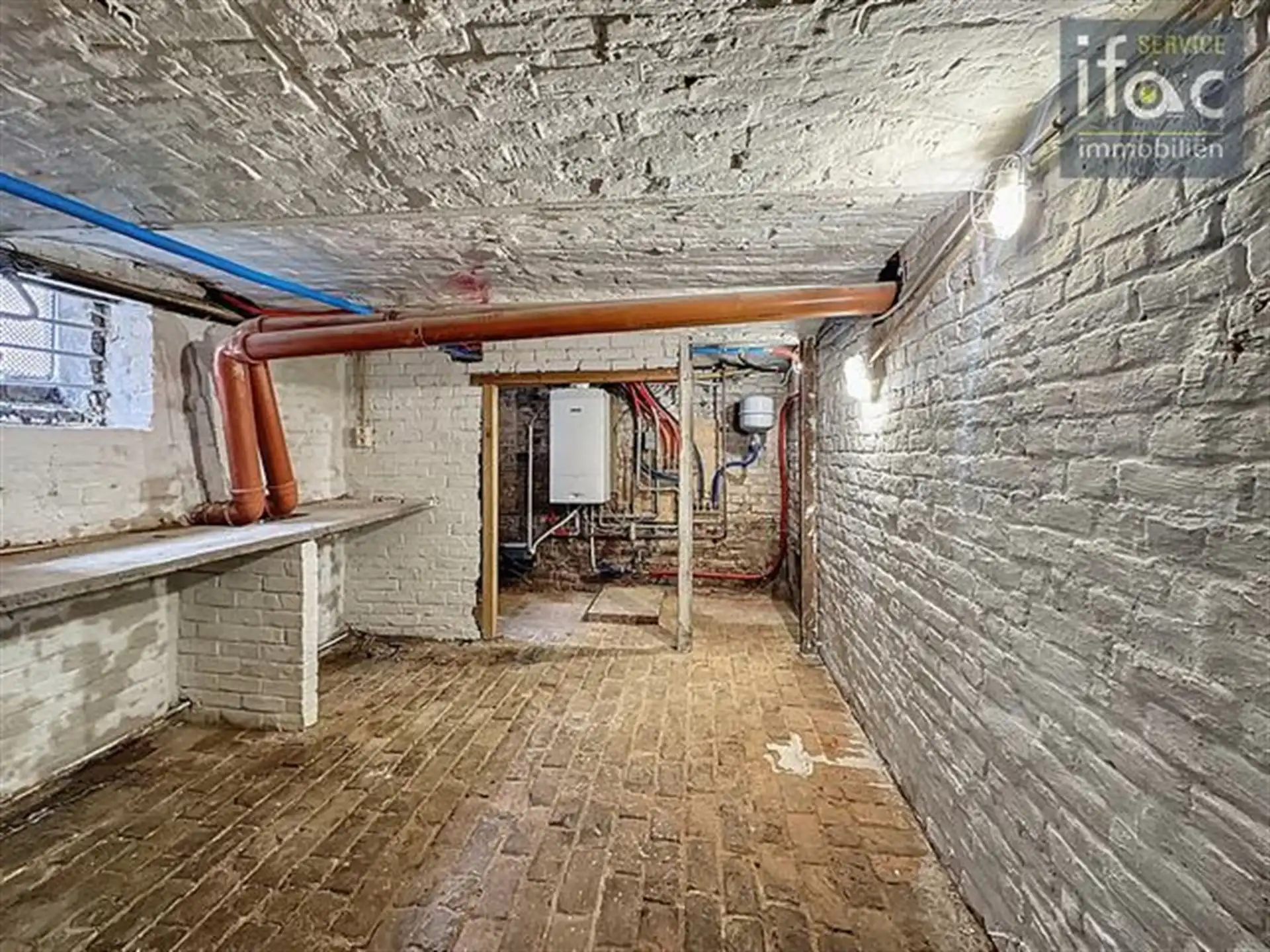 Gerenoveerde rijwoning foto 13