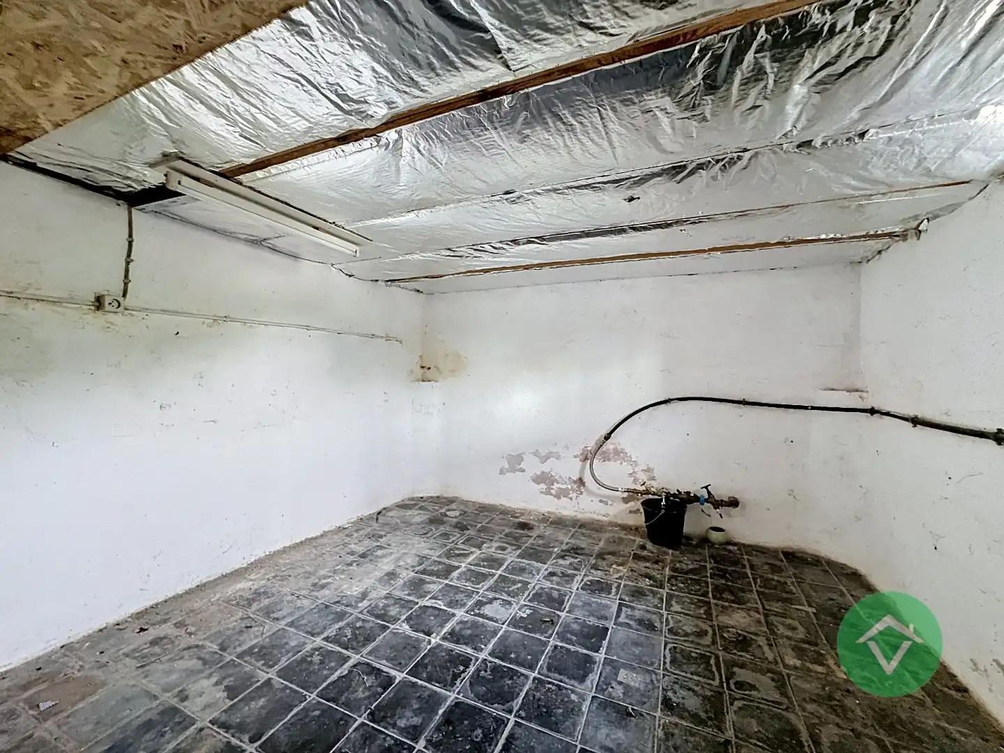Woning met 3 slaapkamers en garage te Koekelare  foto 9