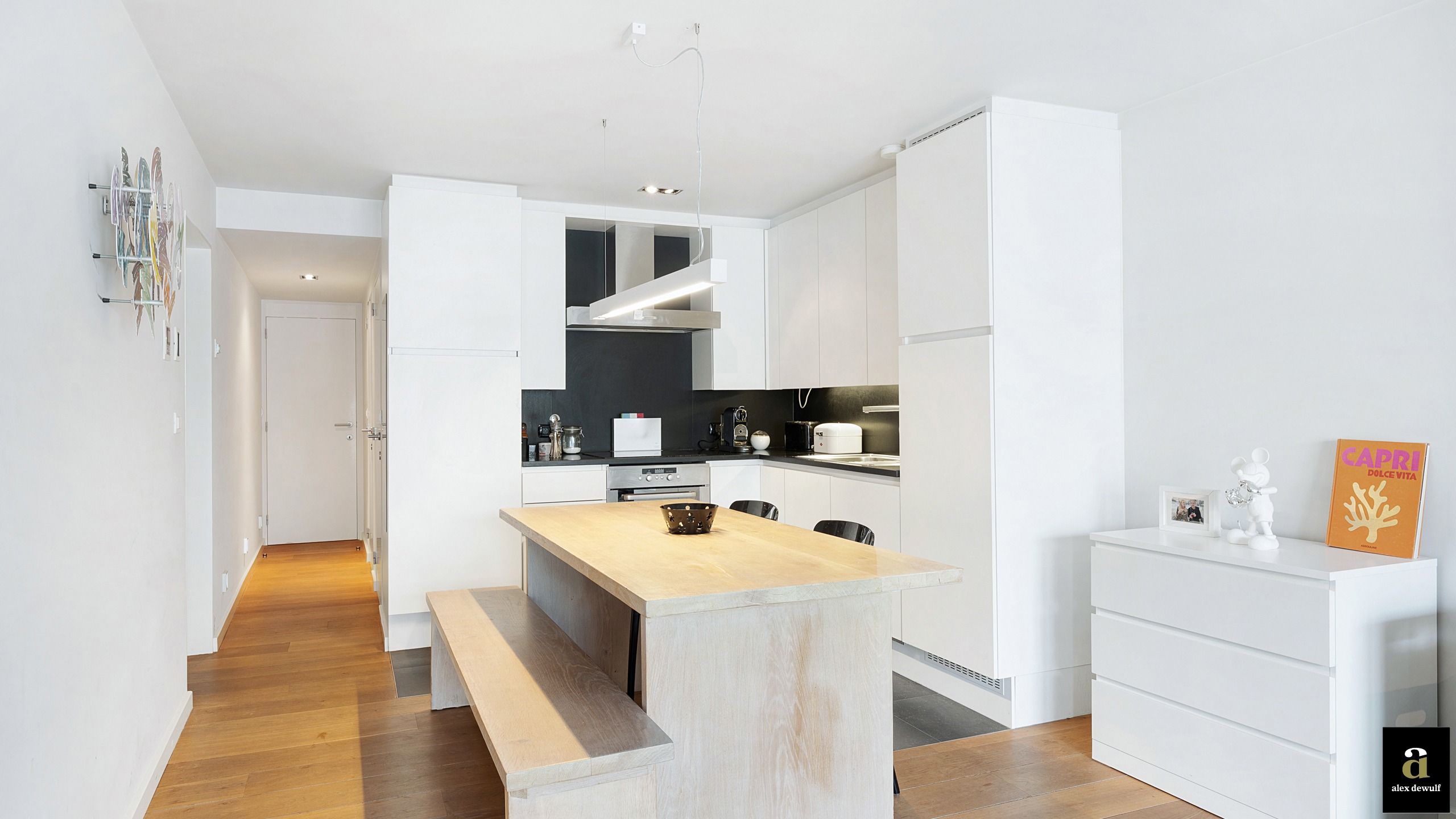 Gemeubeld modern appartement met 2 slaapkamers op centrale ligging niet ver van het Rubenspein [Blancgarinstraat]. foto 10