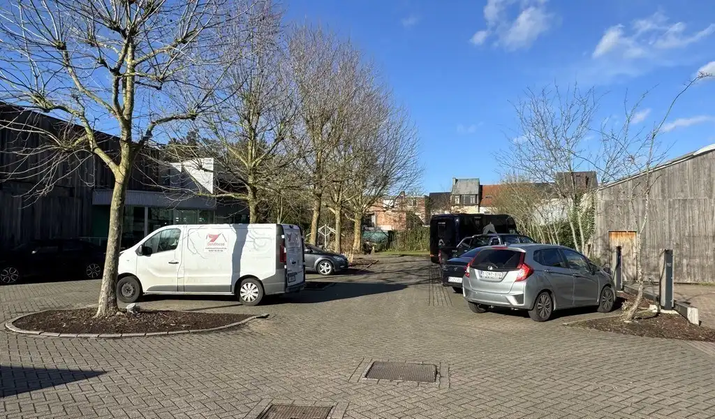 Lichtrijke kantoren te huur aan Nijverheidskaai in Gent foto 13