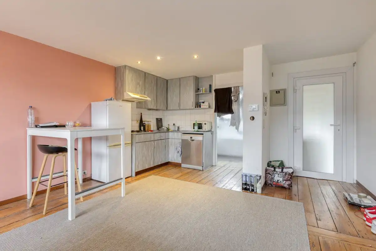 Appartement te koop aan het Hessenplein in Antwerpen foto 6
