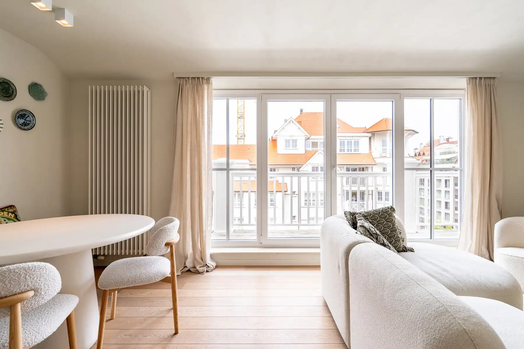 Gemeubeld instapklaar duplexappartement gelegen Lippenslaan foto 10