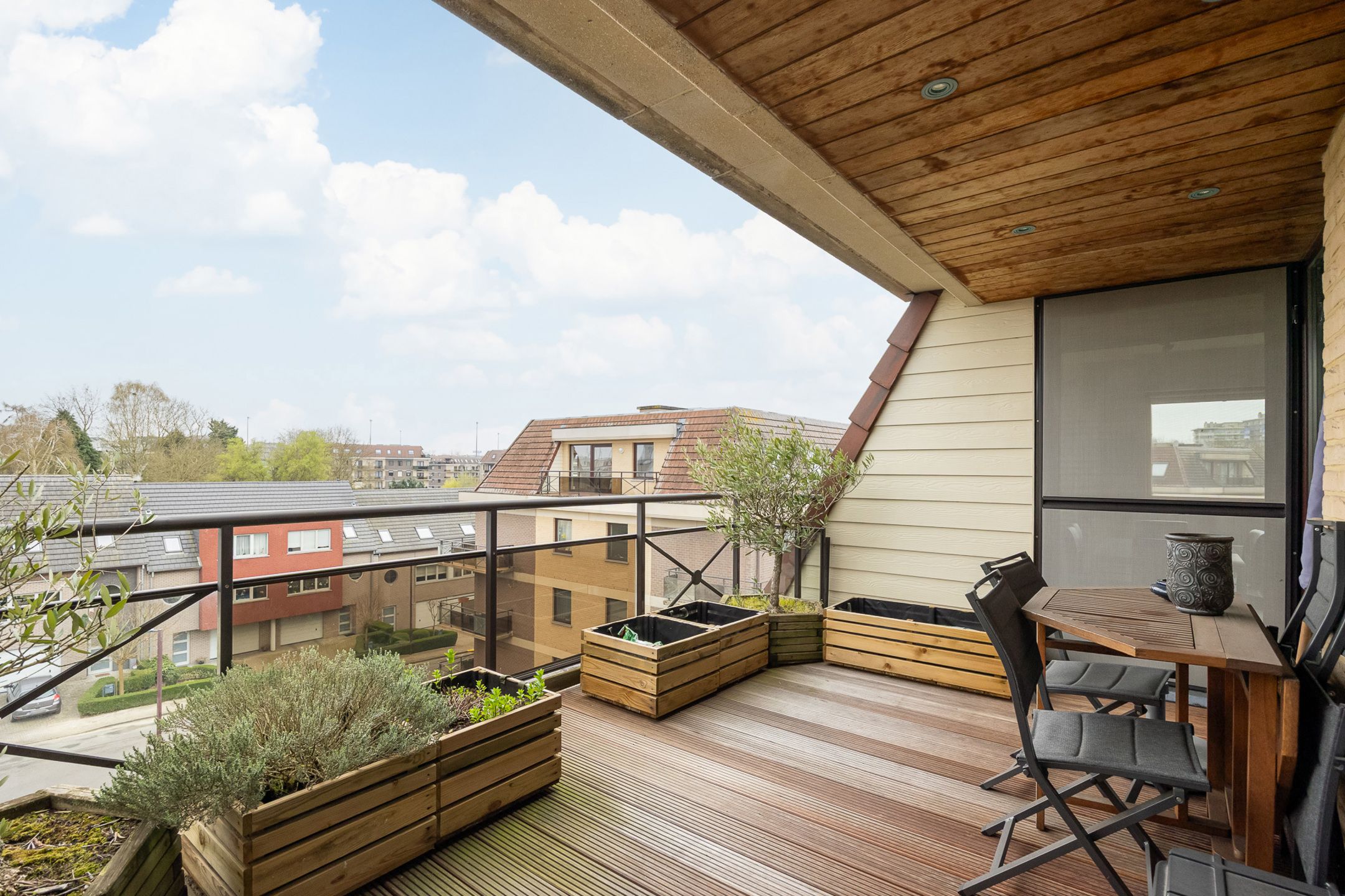 Instapklare penthouse met 3 slaapkamers en zonrijk terras foto 7