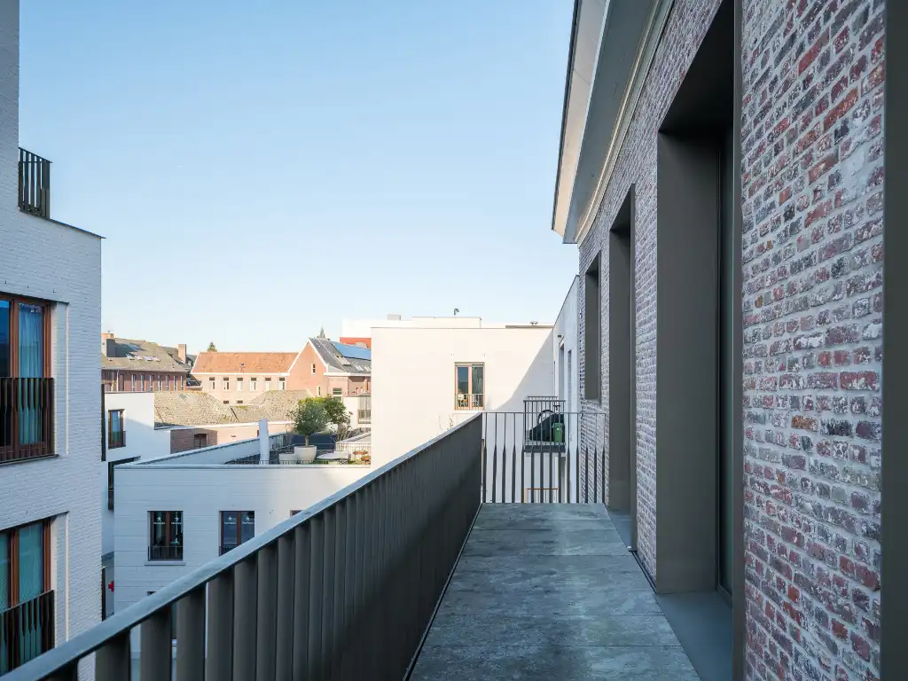 Karaktervolle loft (casco) met een overvloed aan licht in het befaamde project Academie foto 2