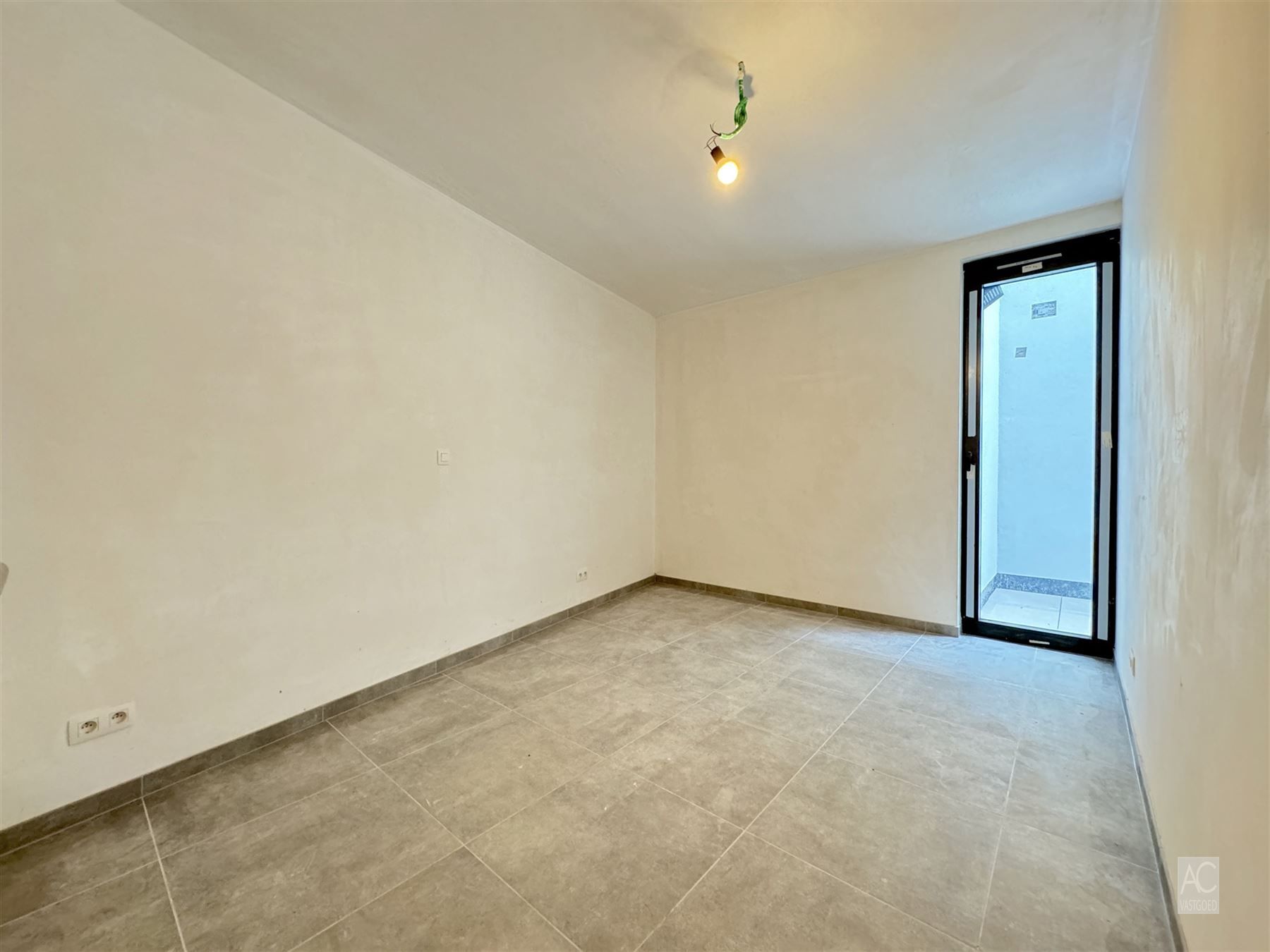 Gelijkvloersappartement met 2 slaapkamers foto 9