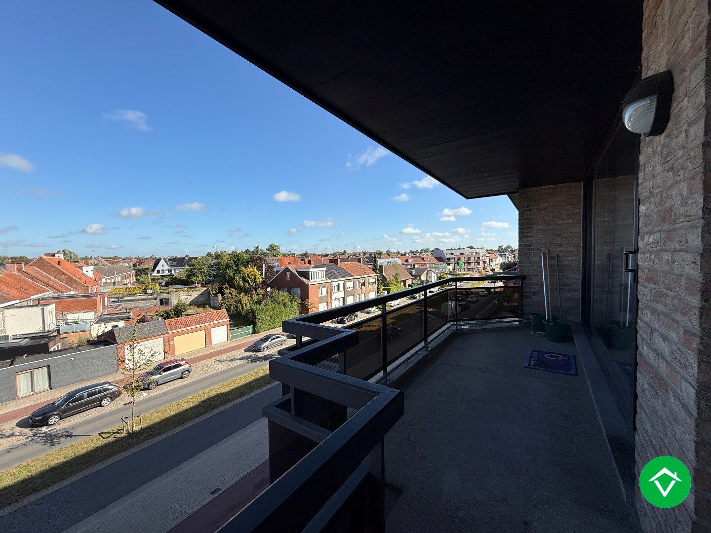Appartement met twee slaapkamers, terras en garage foto 8