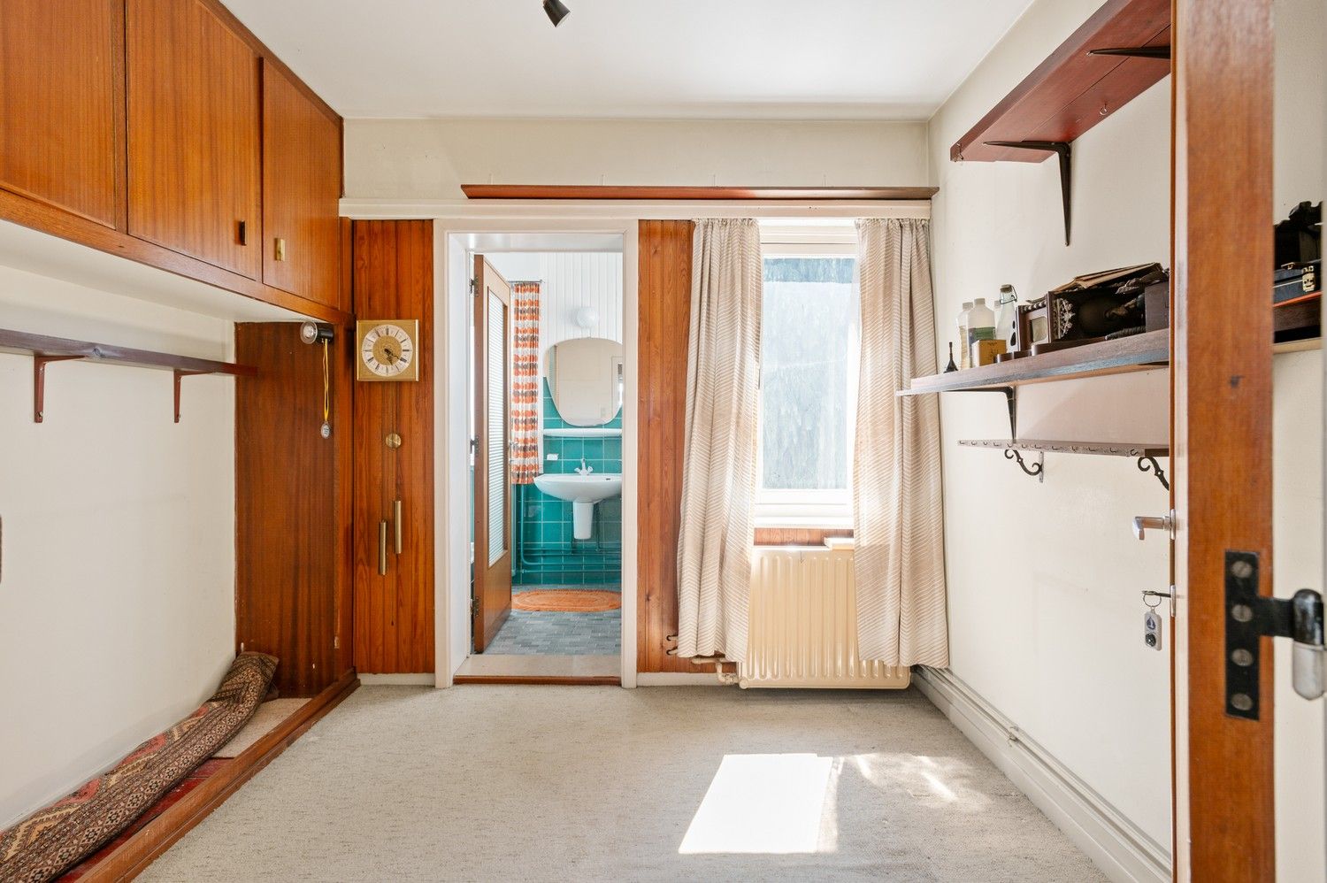 Ruim huis met 4 slaapkamers, tuin, veranda en garage in Deurne! foto 15