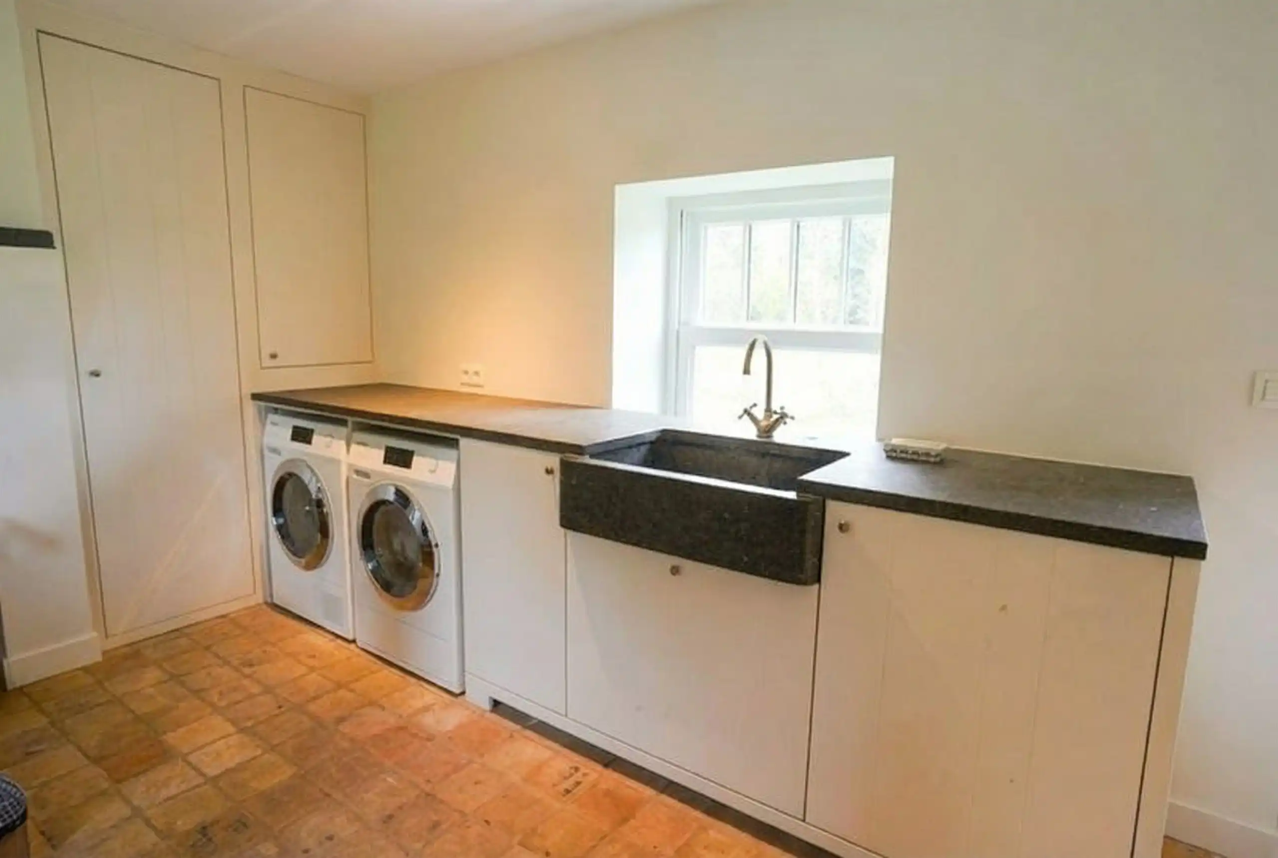 Waar stilte fluistert – verborgen parel op 3500 m² + atelier foto 20