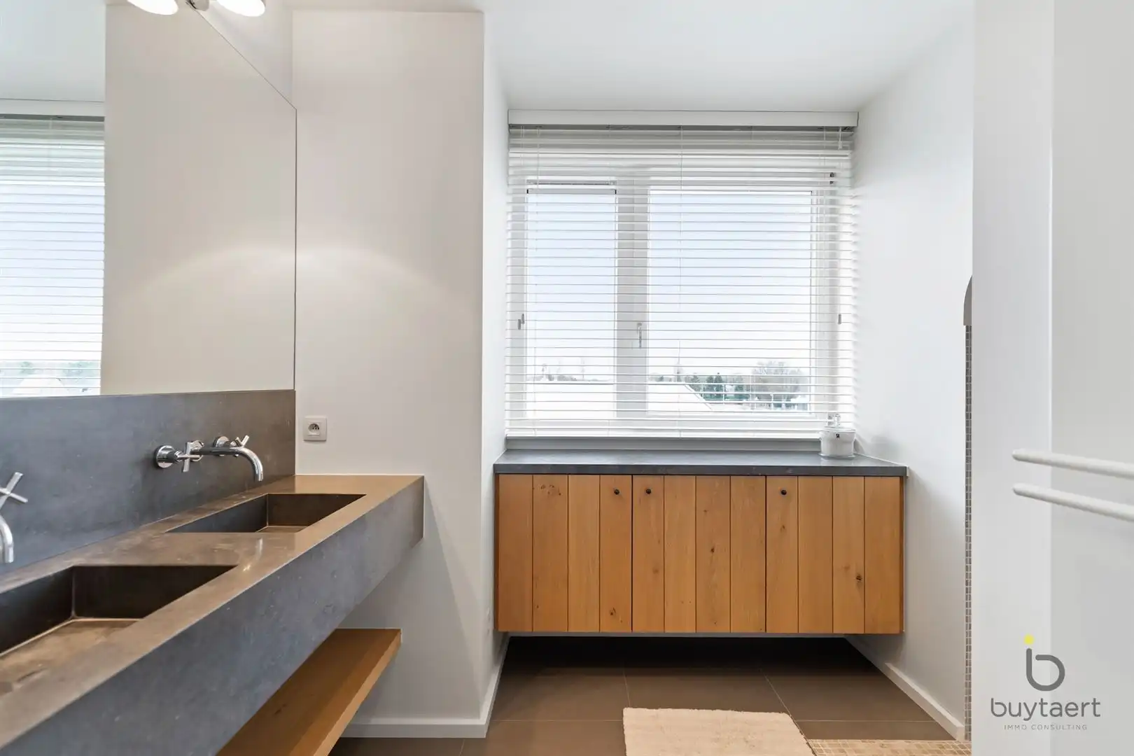 LUXE PENTHOUSE MET RUIM ZUIDTERRAS NABIJ SCHILDE-DORP! foto 35