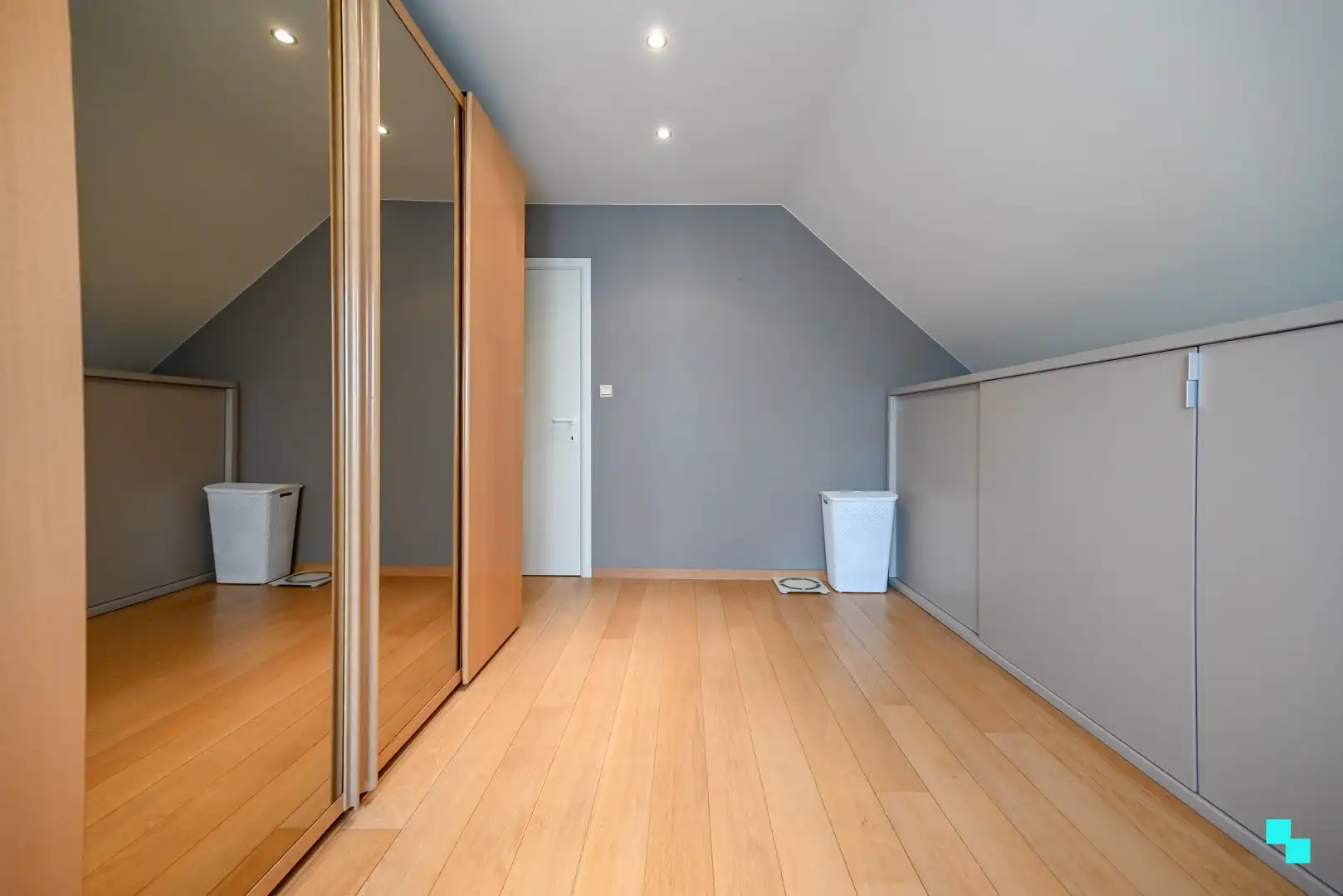 Charmante alleenstaande villa met prachtig landelijk uitzicht en ruime tuin foto 20