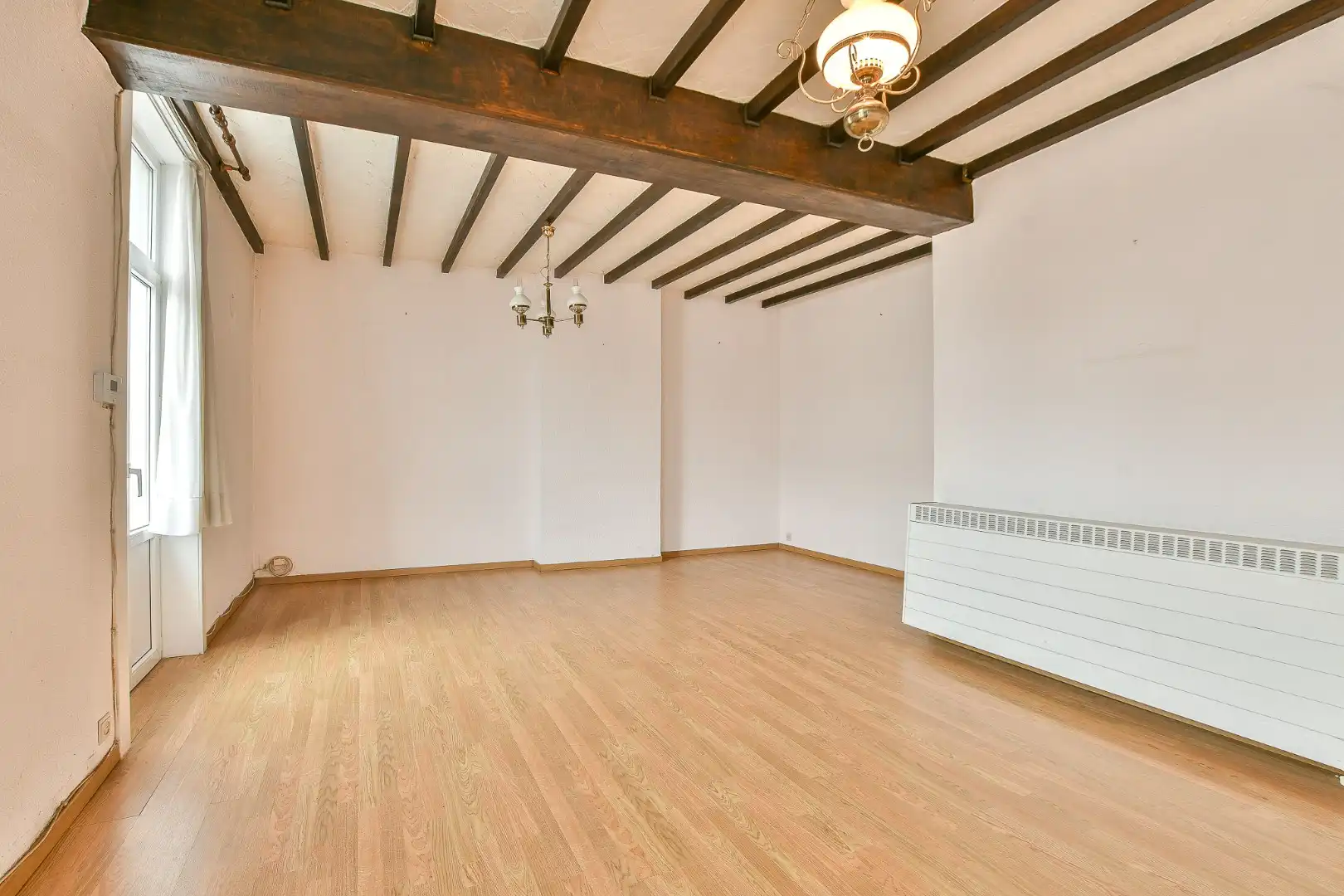 Instapklaar 2-slaapkamerappartement in hartje Blankenberge nabij de Grote Markt foto 3