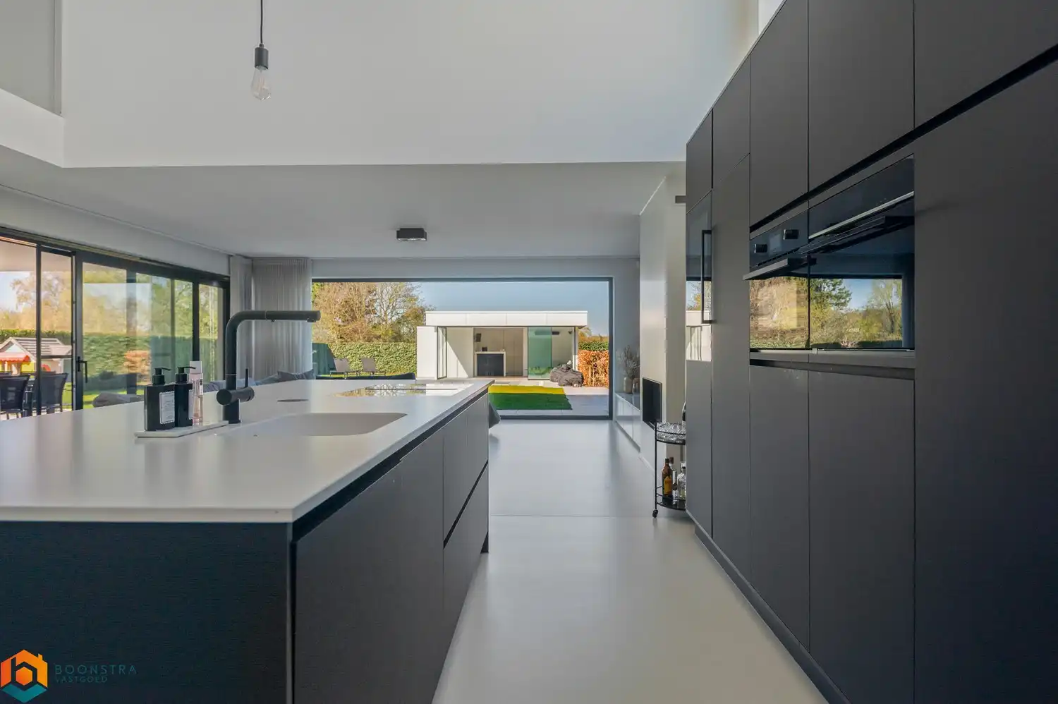 Energiezuinige villa met zwembad en poolhouse op een perceel van 869m² te Onze-Lieve-Vrouw-Waver foto 10