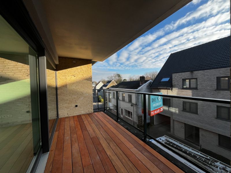 Nieuwbouwappartement met 2 slaapkamers, bureauruimte, terras en autostaanplaats foto 12