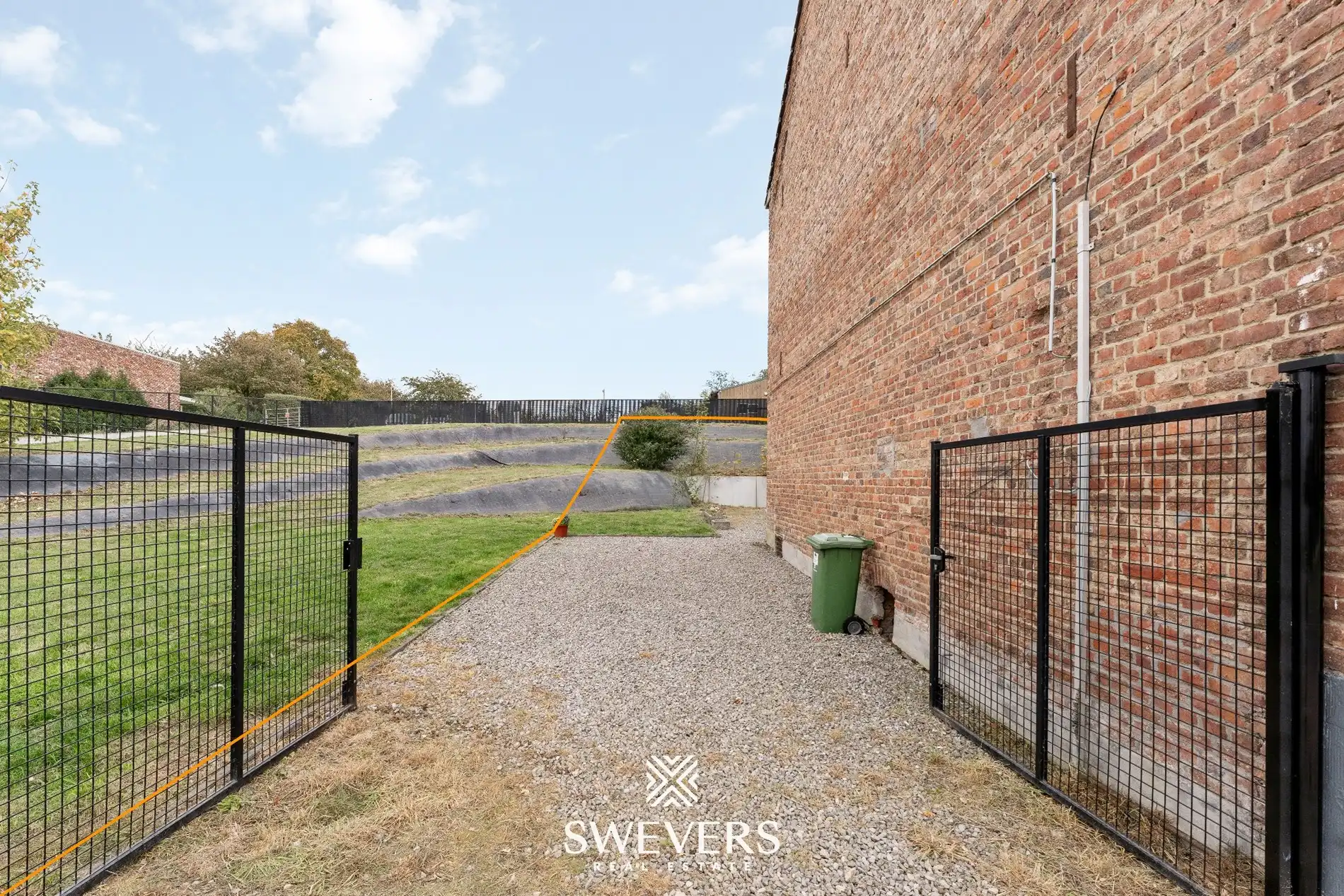 Instapklare woning met karakter en grote zolderruimte foto 25