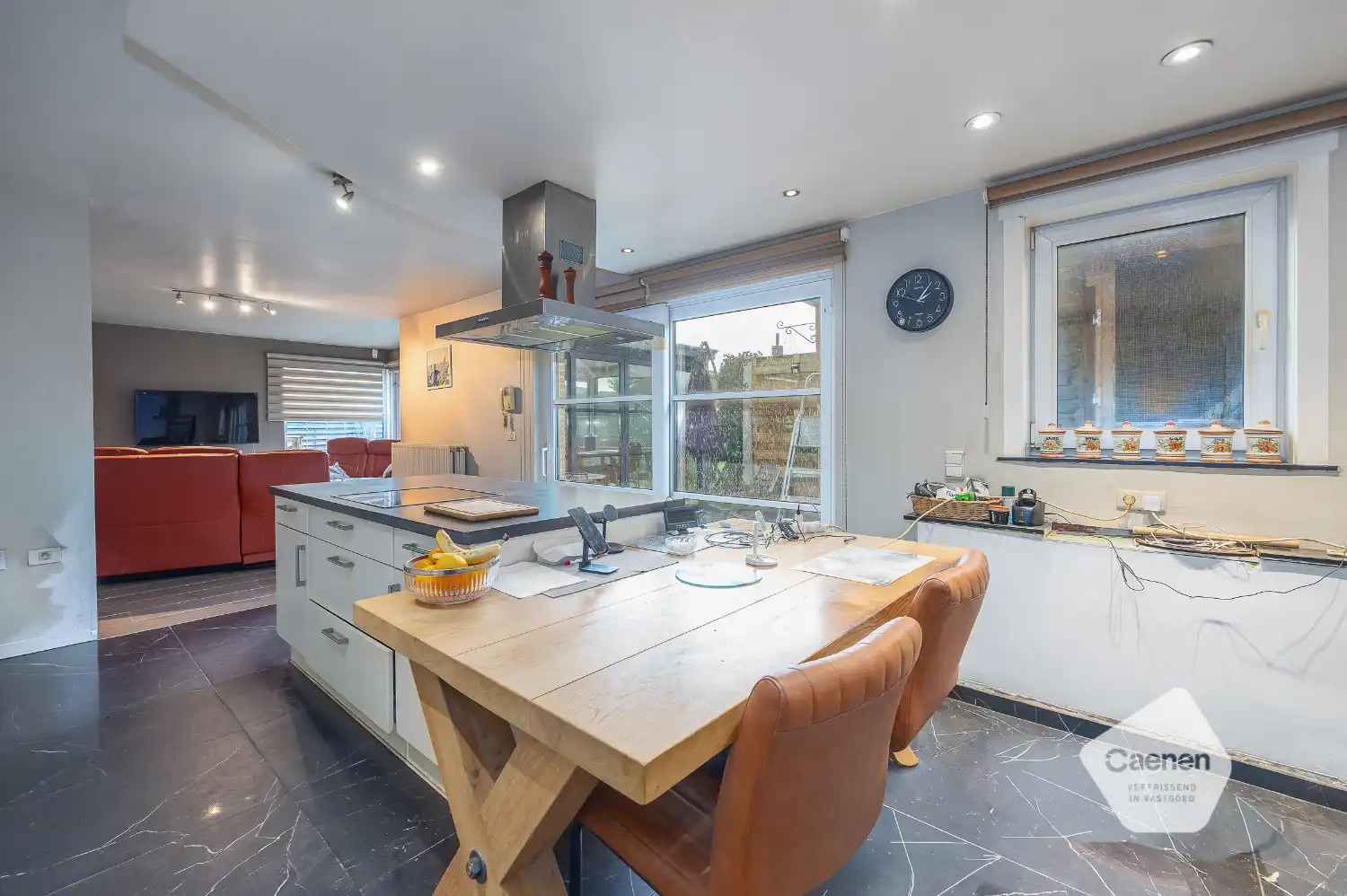 Recente half open woning te koop in Gistel foto 14