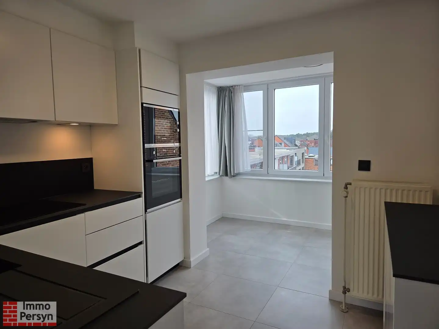 Ruime gerenoveerde triplex te Begijnendijk foto 6