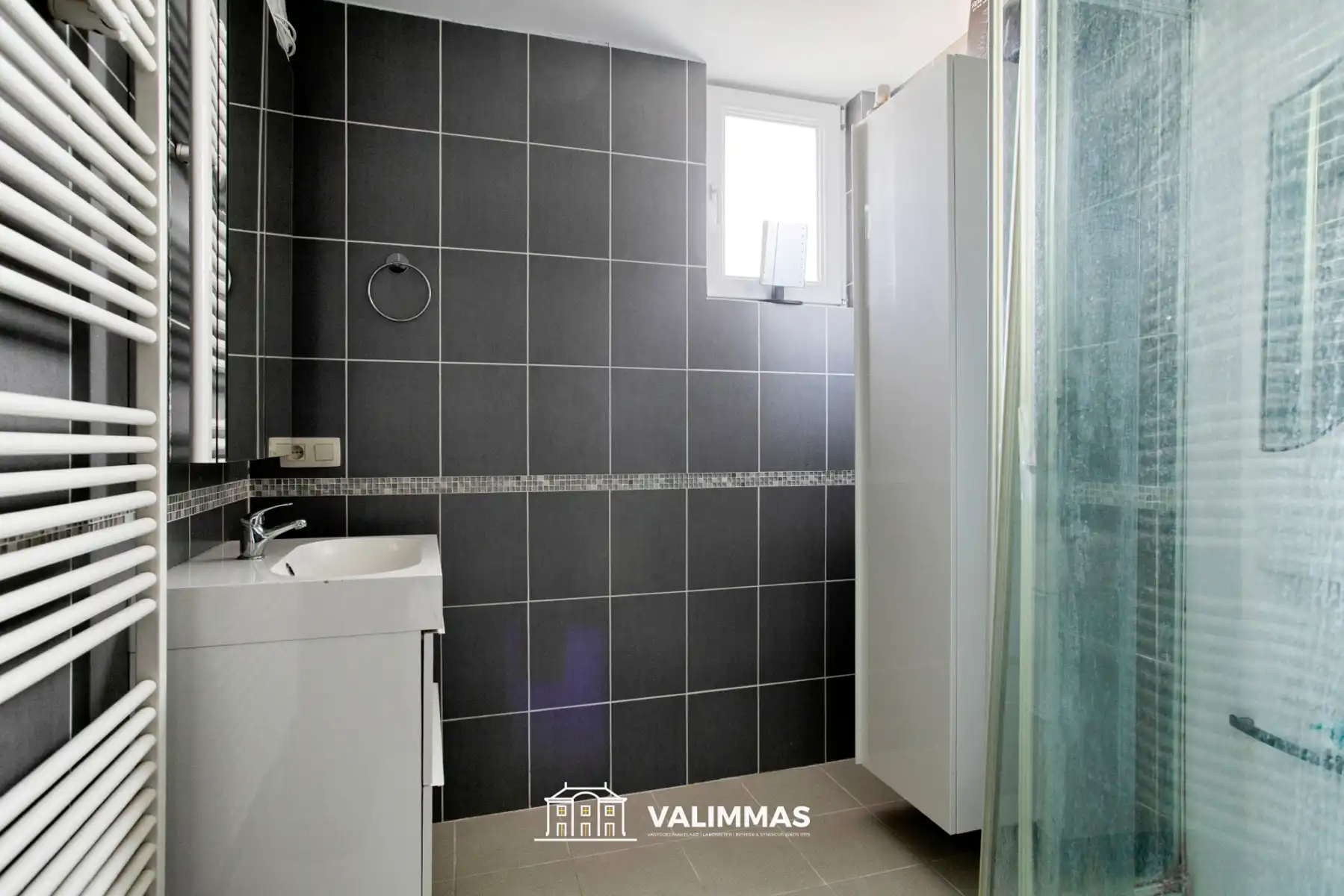 Een totaal gerenoveerde landelijke woning op 2 are 50 ca... foto 13