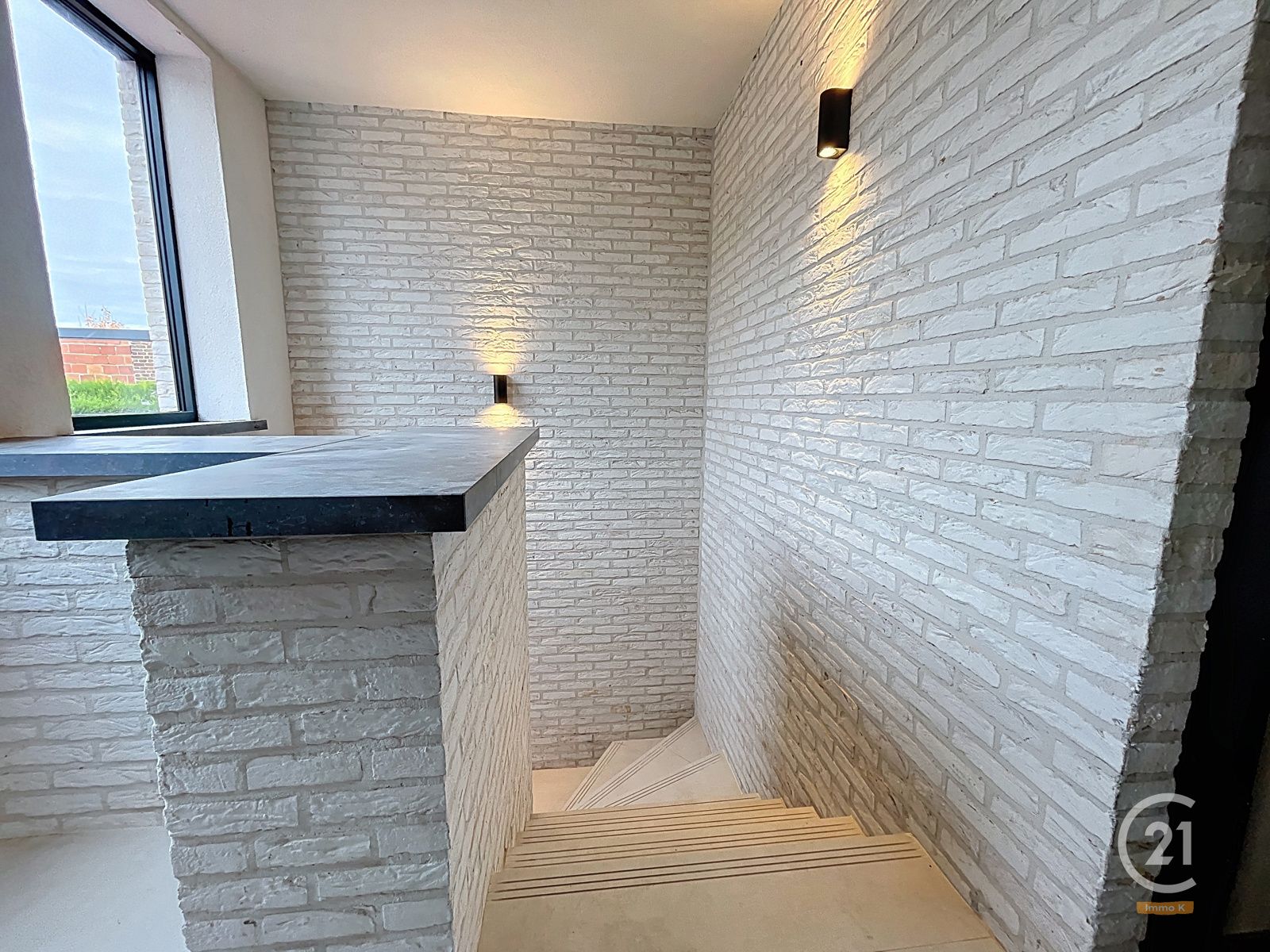 Nieuwbouw duplex met 4 slpks, terras, tuin en staanplaats foto 7