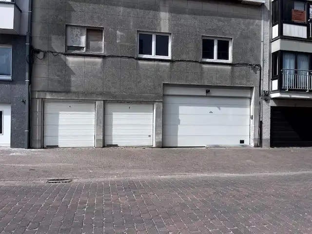  Garage op de min 1 /  ingang Raversijdestraat foto 4