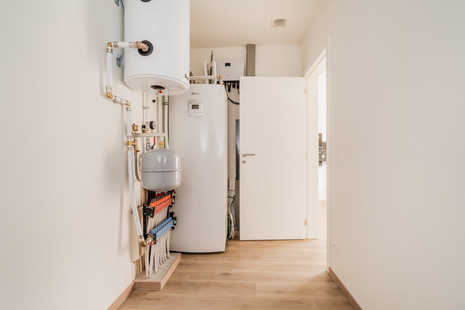 Nieuwbouw gelijkvloers appartement met mooie afwerkingsgraad! foto 7