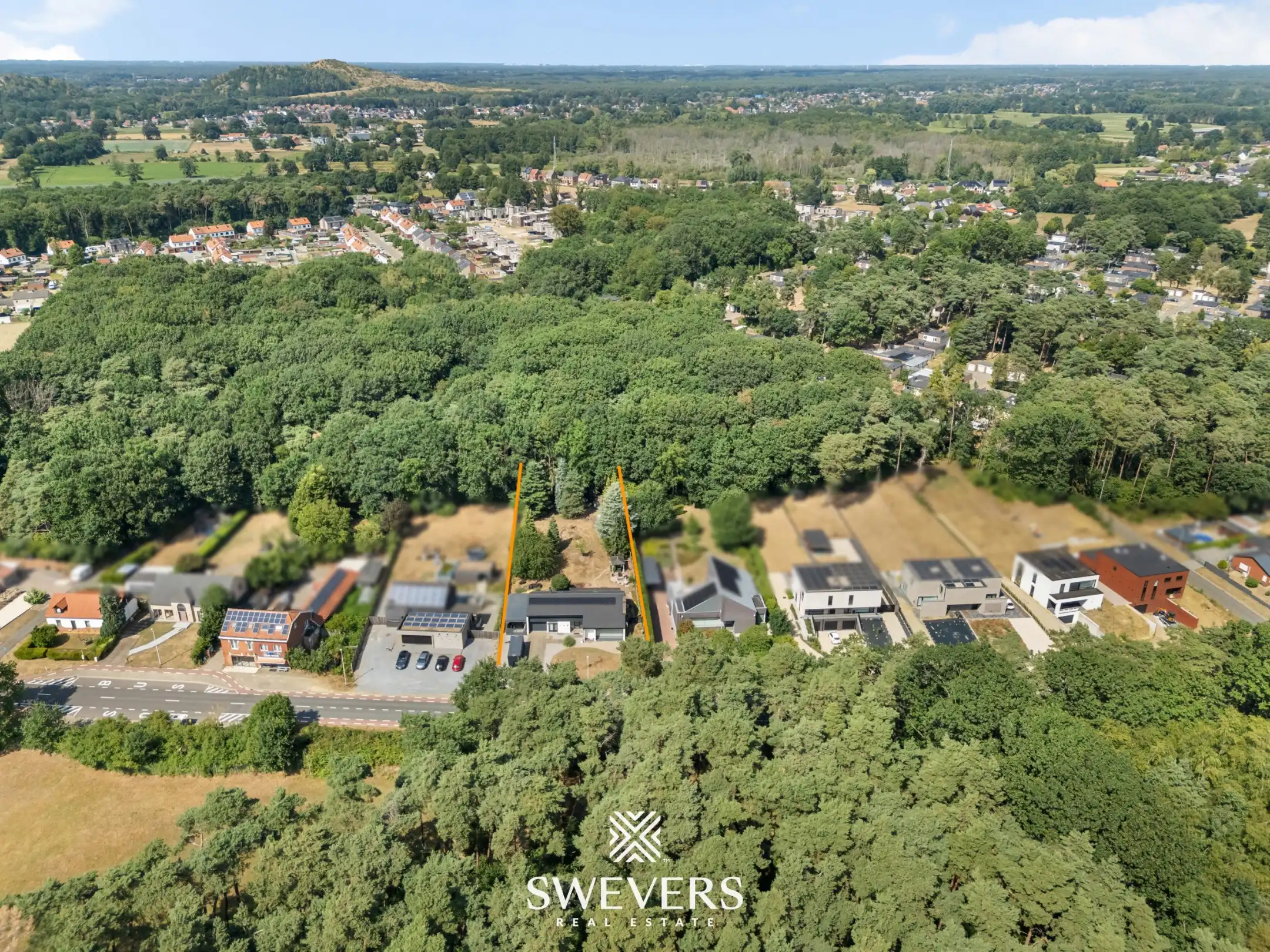 Gerenoveerde woning met 4 slaapkamers op 20a 86ca foto 27