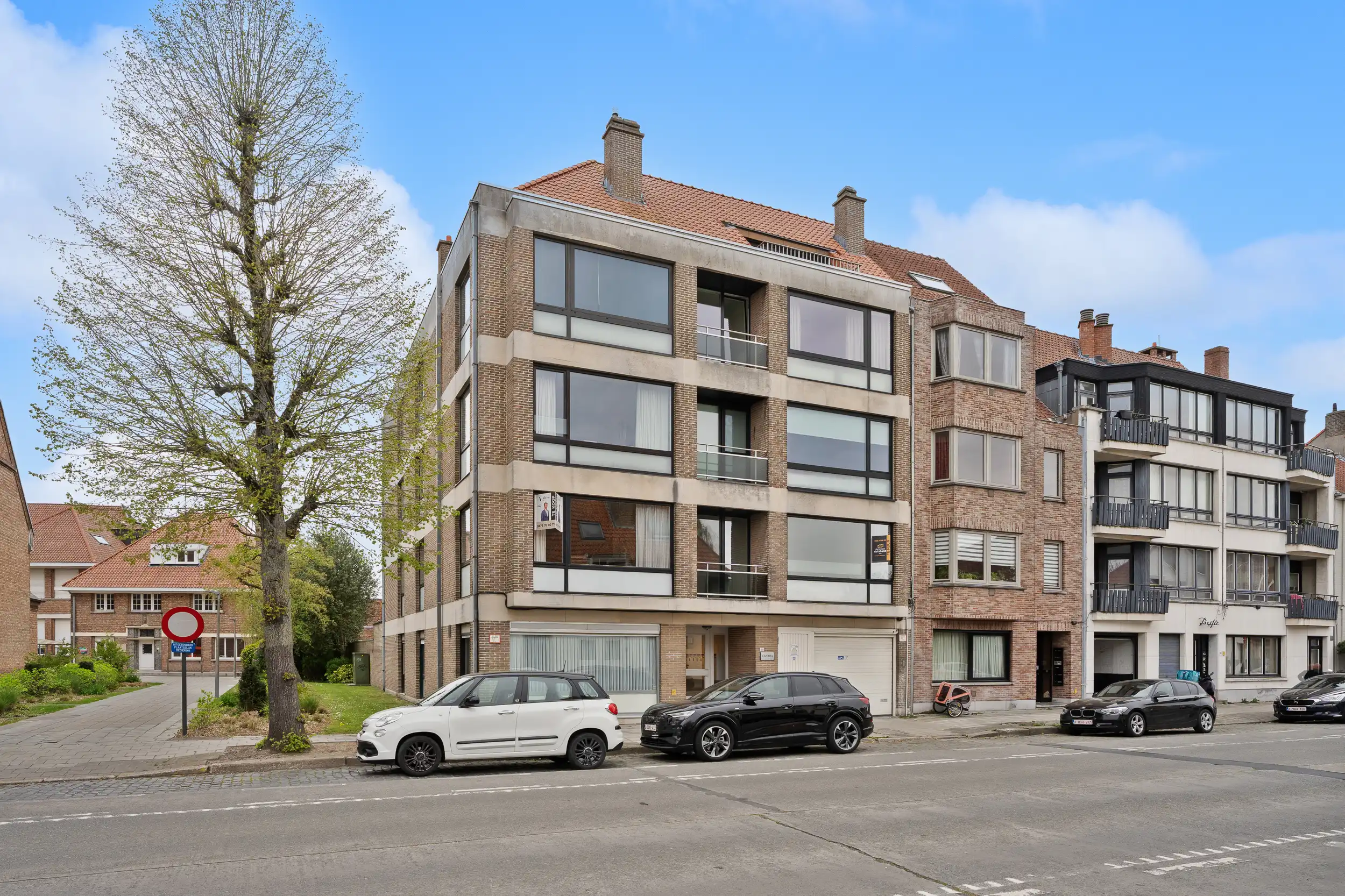 Lichtrijk 2 slpk. appartement te Kristus-Koning foto 14