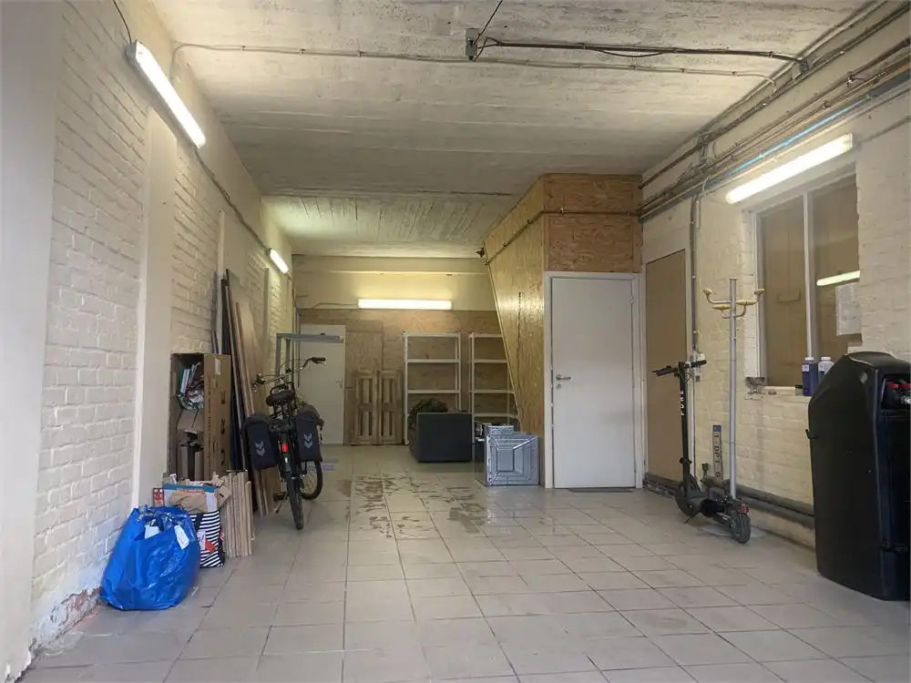 Gemeubeld appartement met 2 SLPKS te Eernegem foto 12