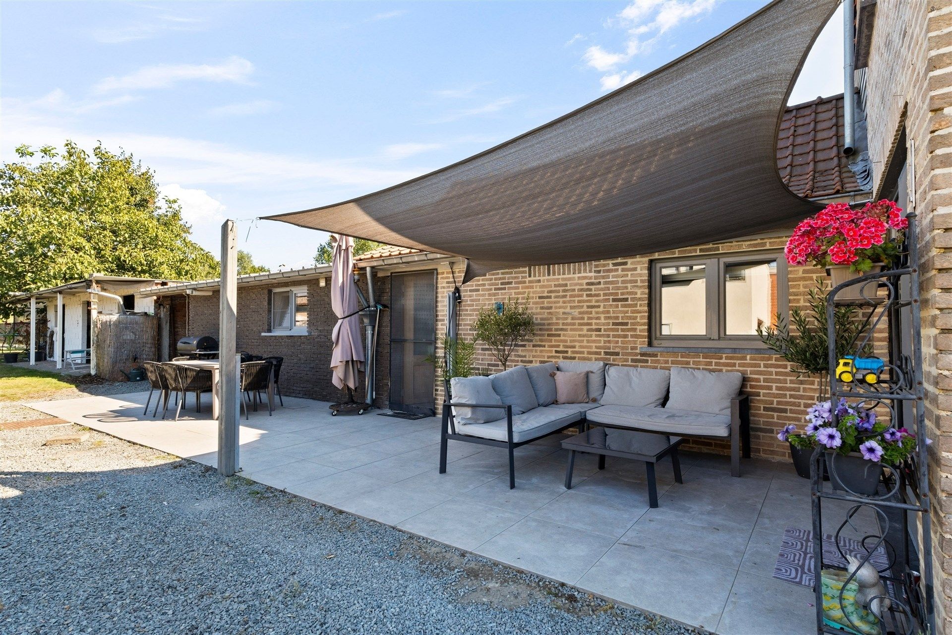 Open bebouwing op 1341m² grond.  foto 2